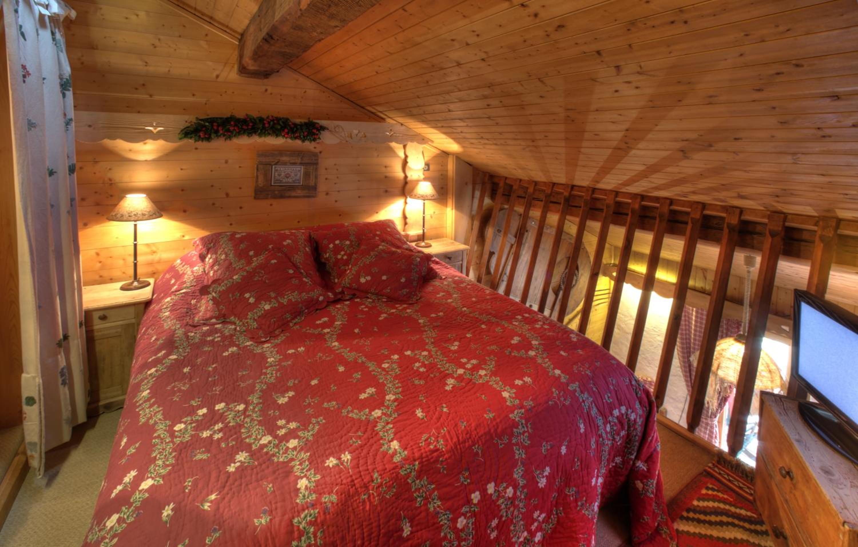 Double Room - Photo 4