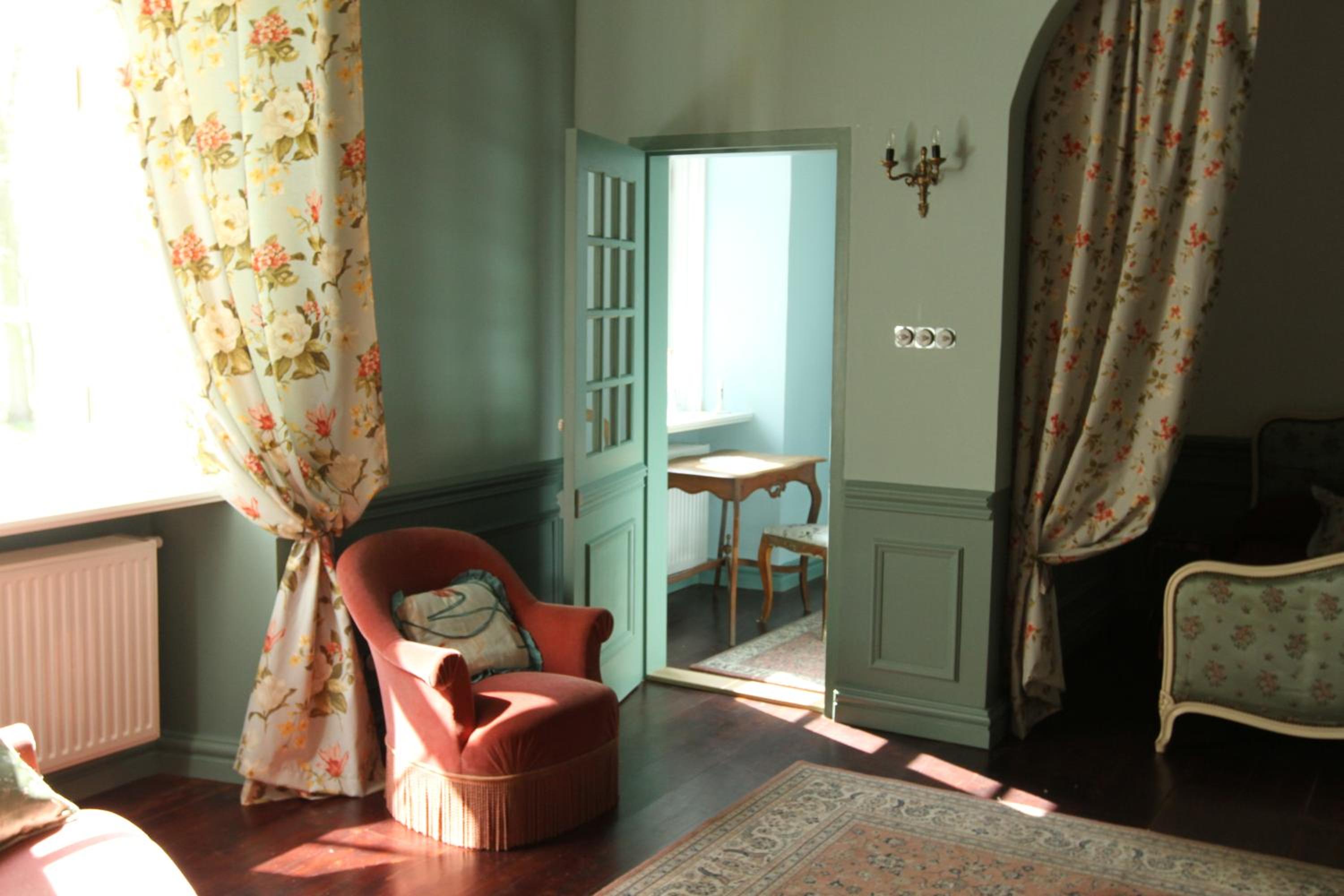 Double Room - Photo 3