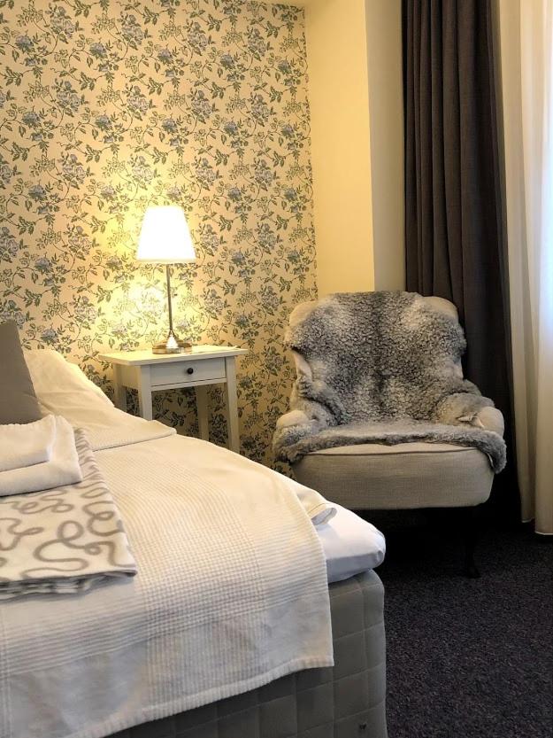 Single Room with Private Bathroom