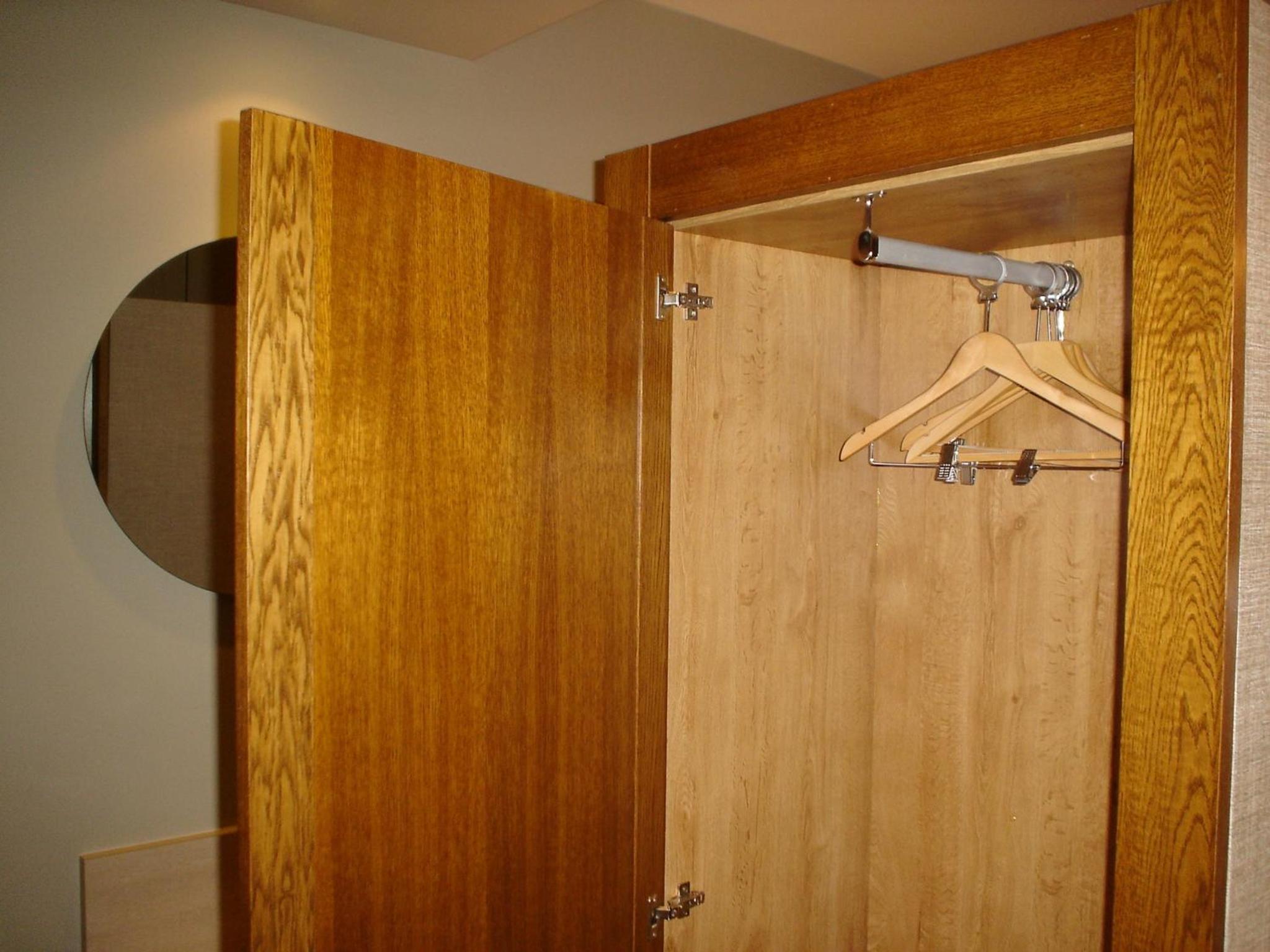 Standard Twin Room - Photo 2