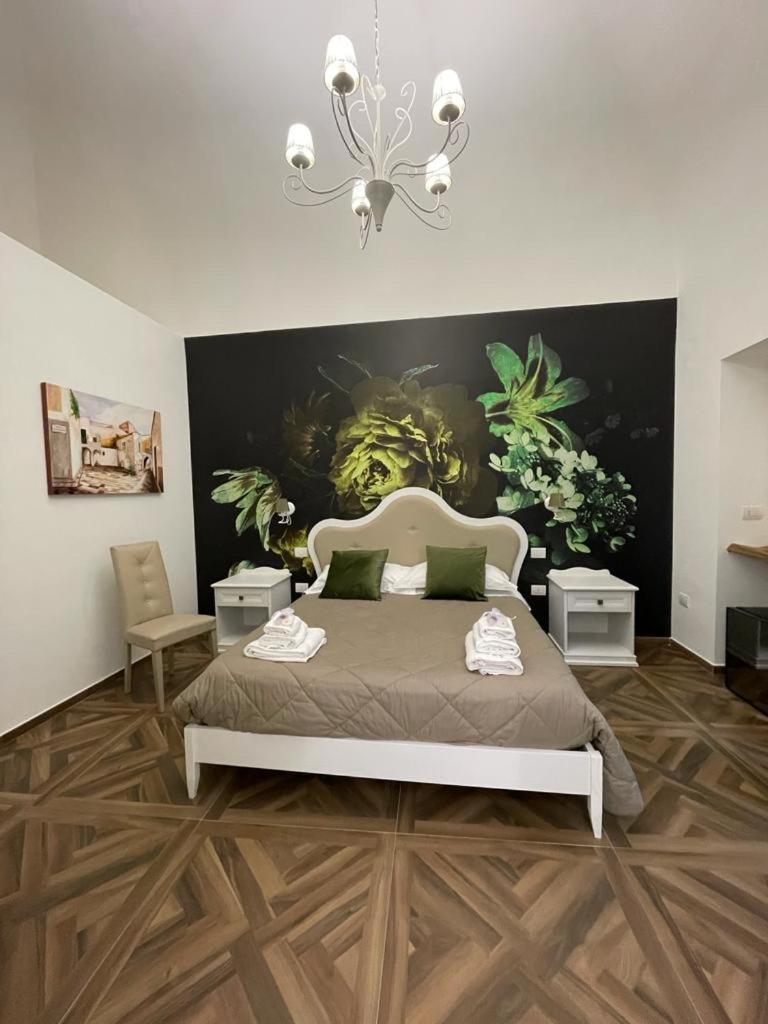 Double Room with Private Bathroom - Photo 7