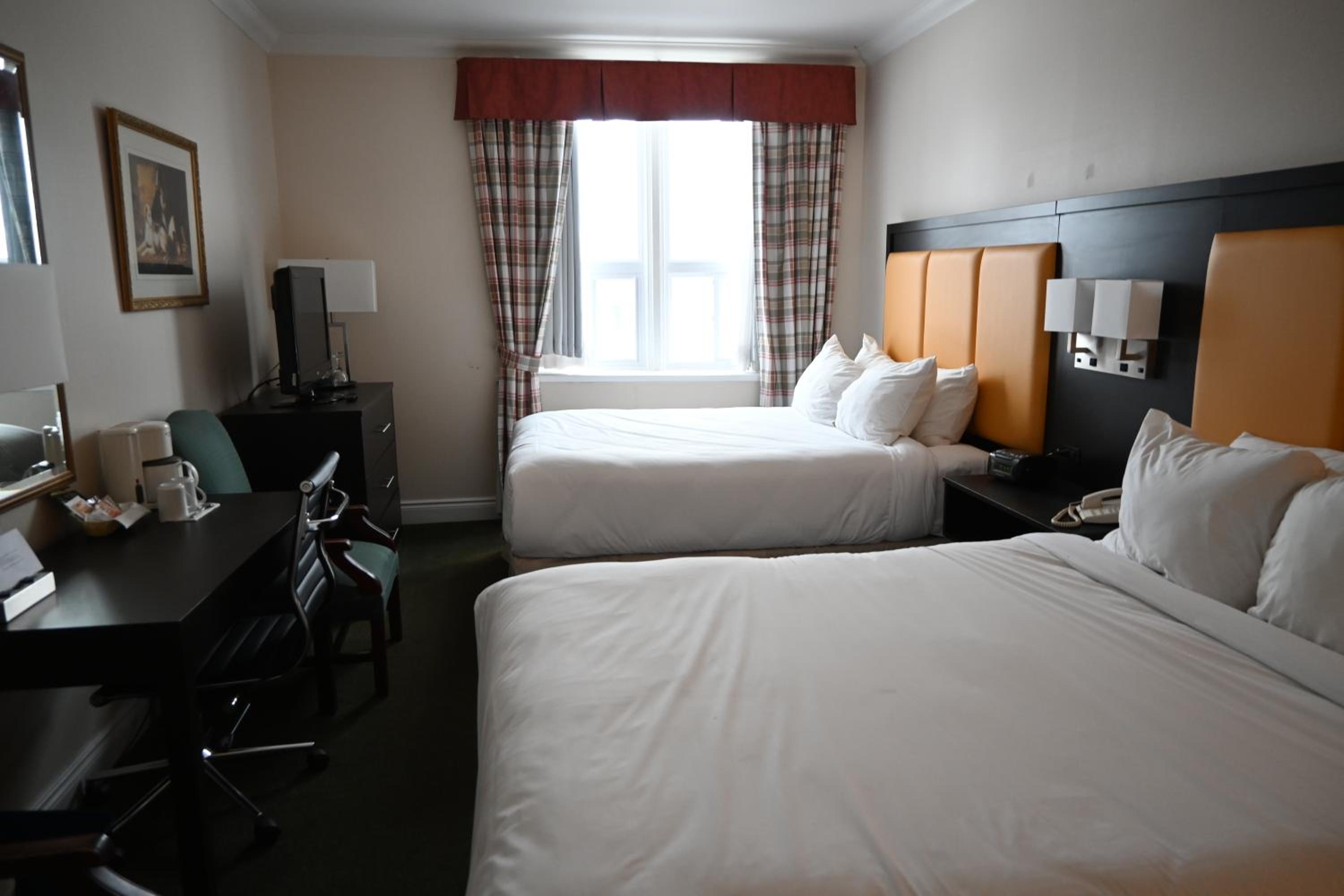 Queen Room with Two Queen Beds - Photo 1