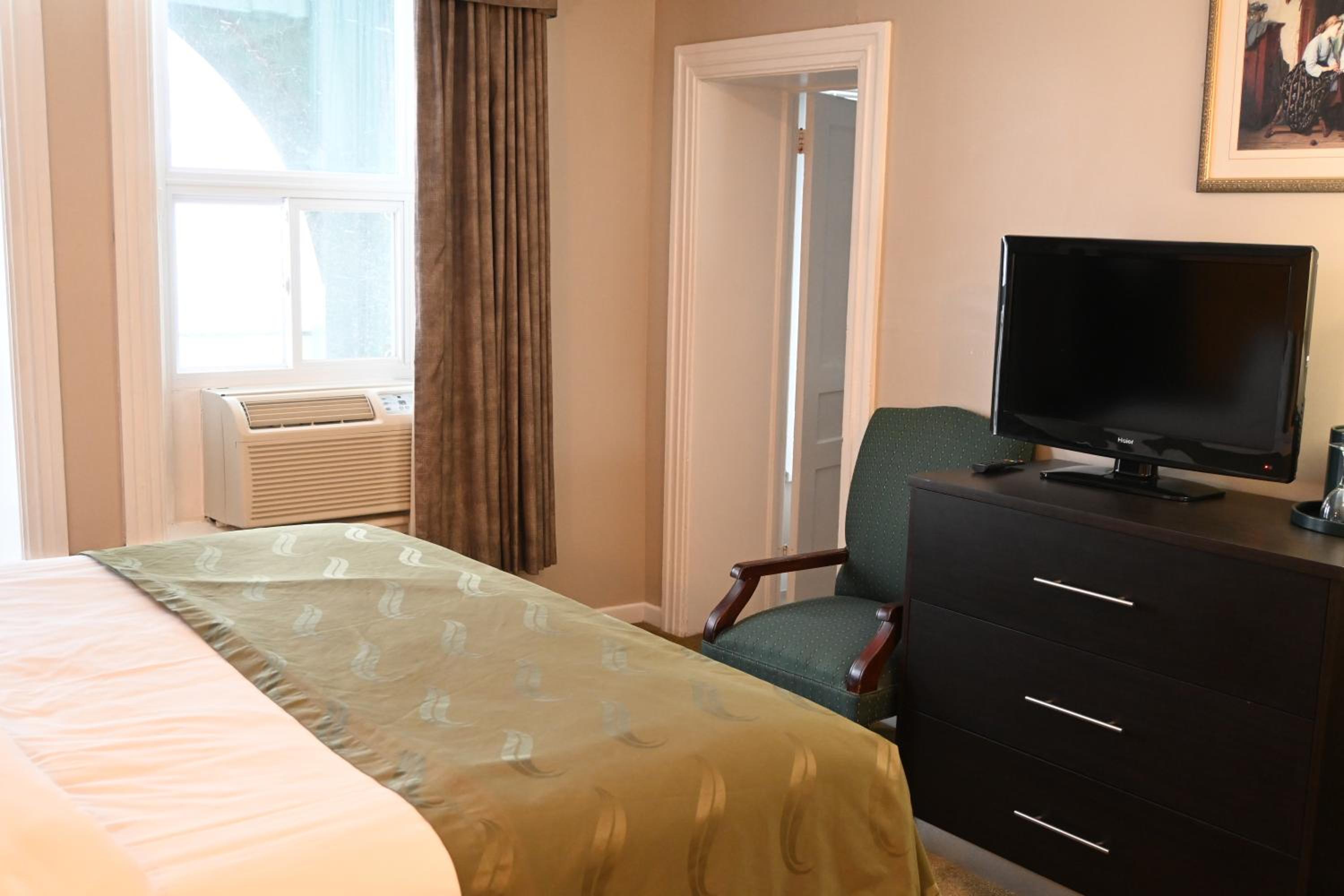 King Room - Photo 8