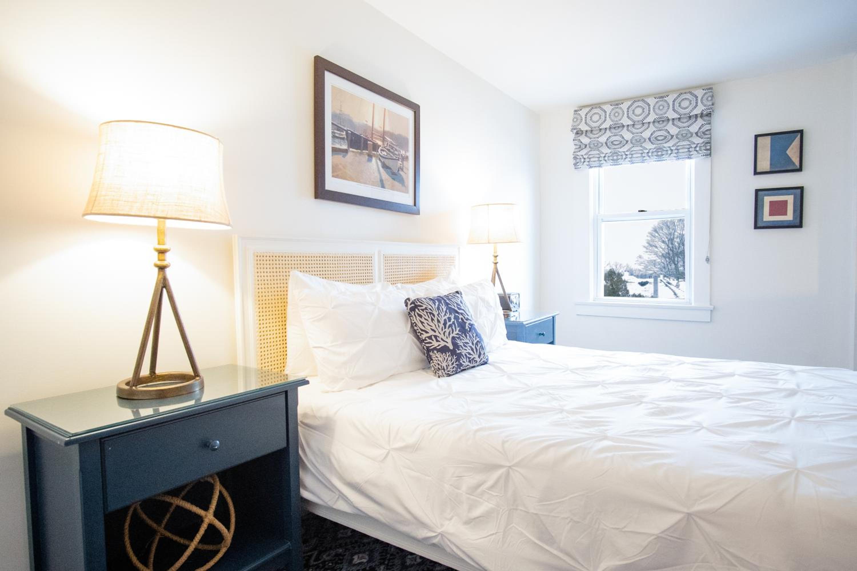 Standard Queen Room photo 2