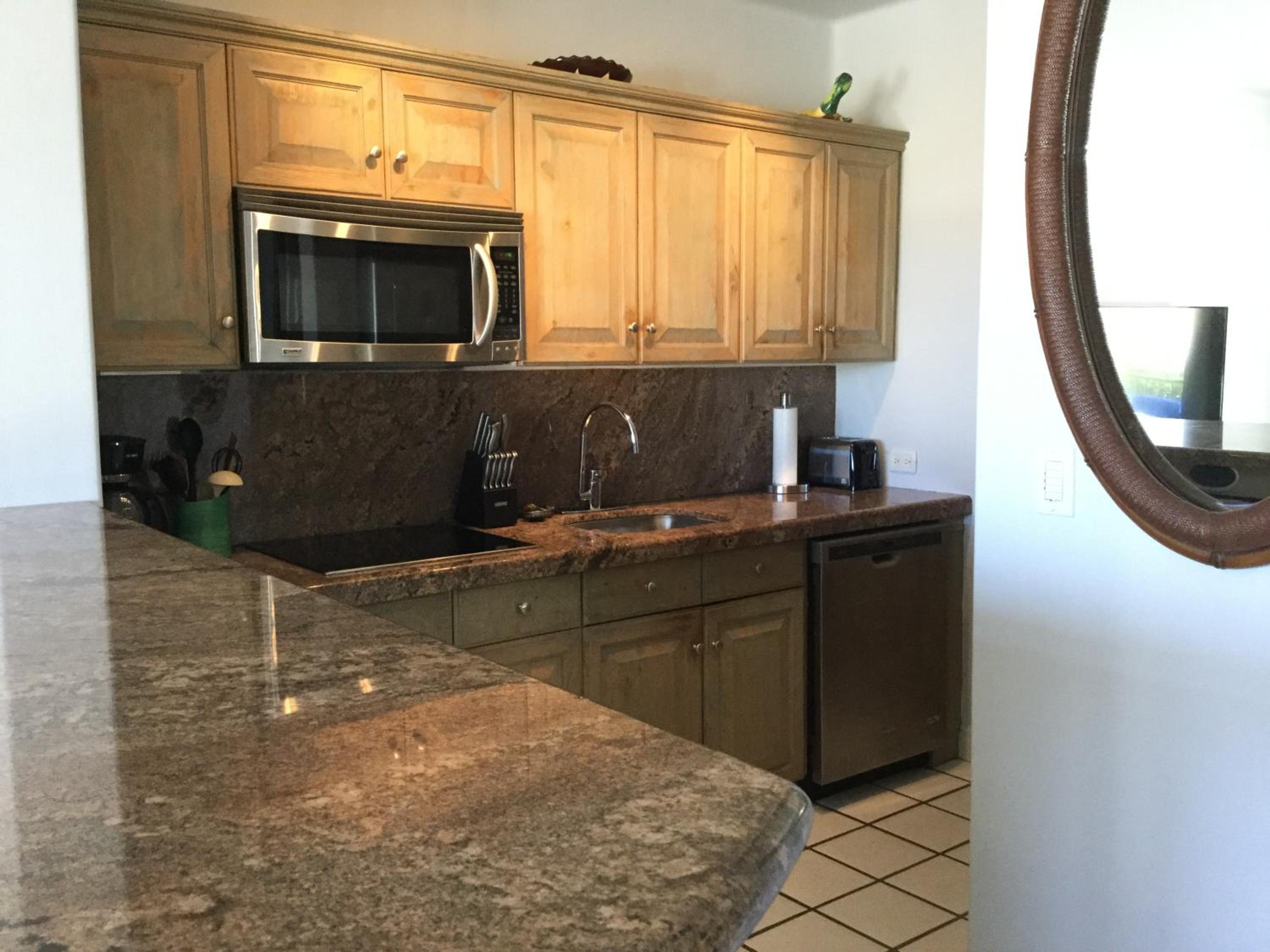 One-Bedroom House - Photo 10