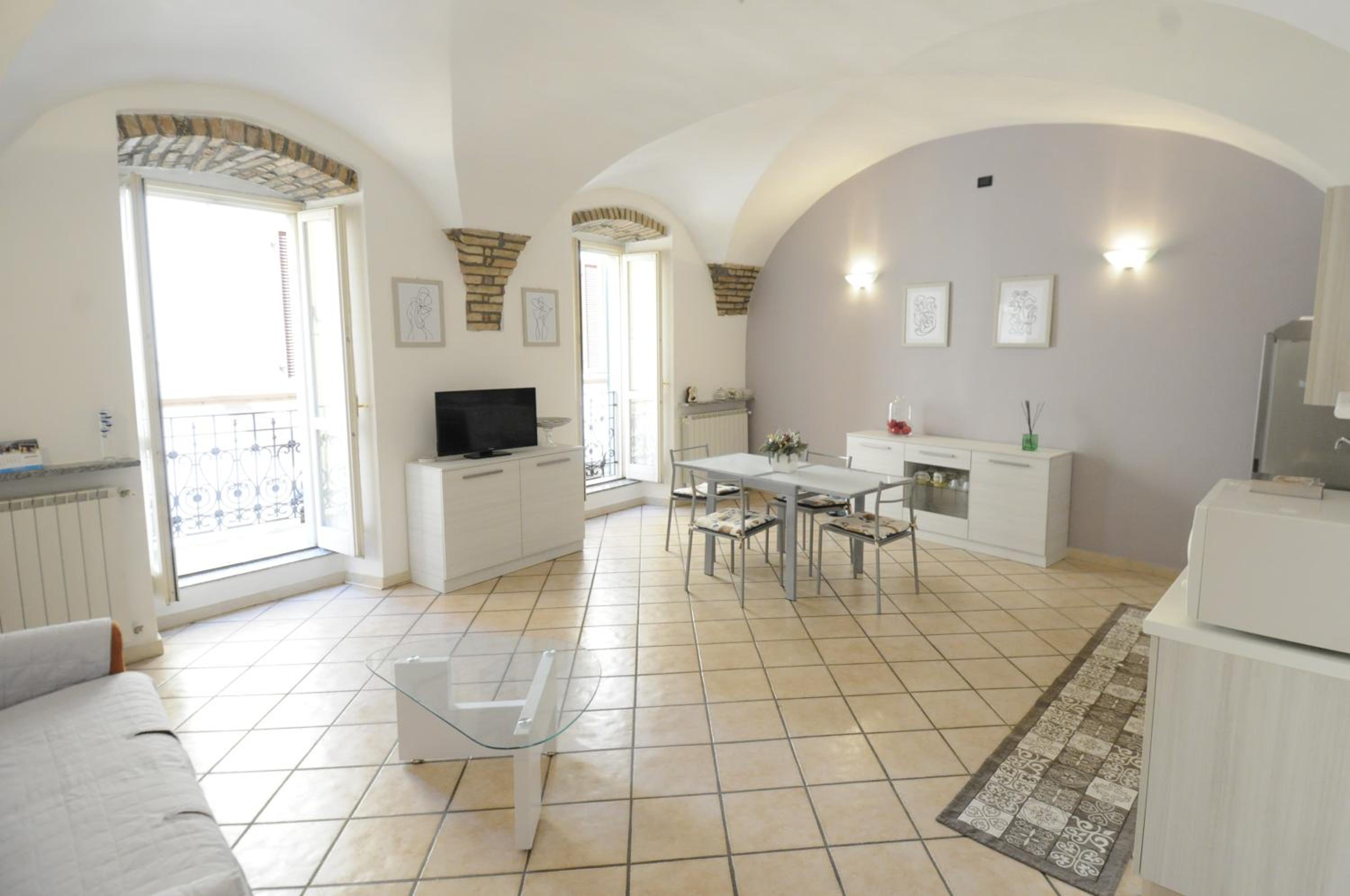 Apartment with Balcony photo 1