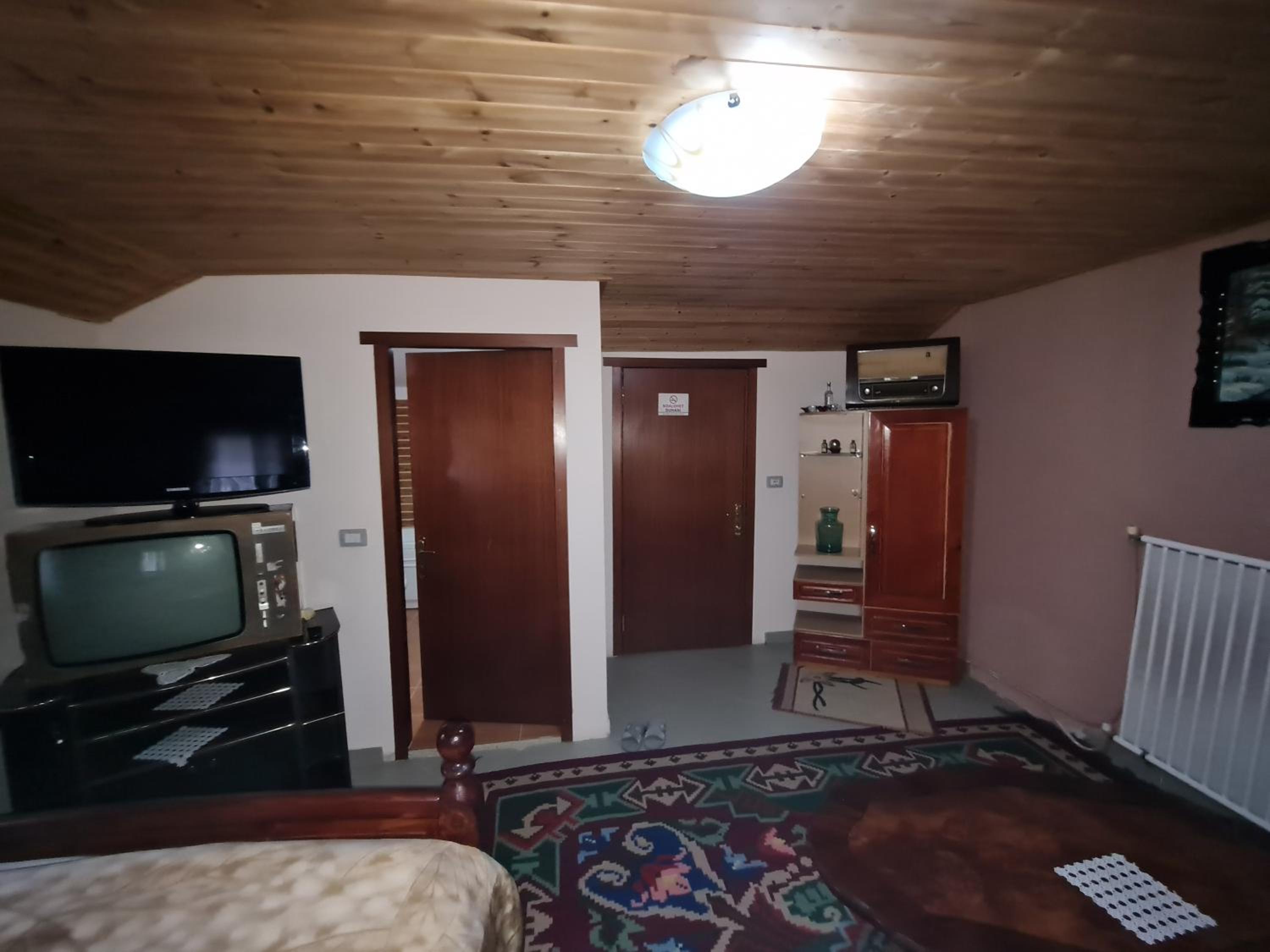 Classic Quadruple Room