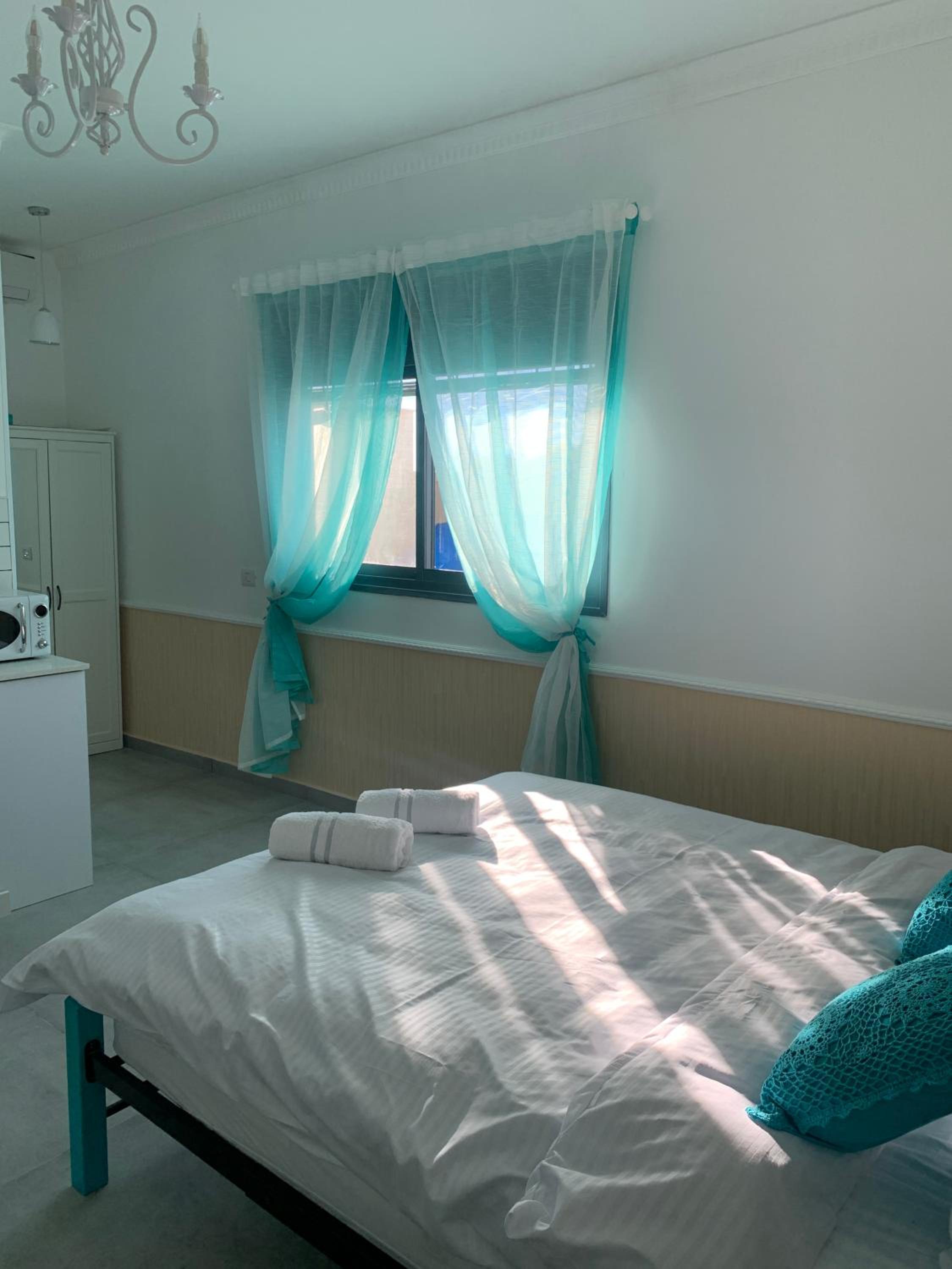 Studio Apartment photo 3