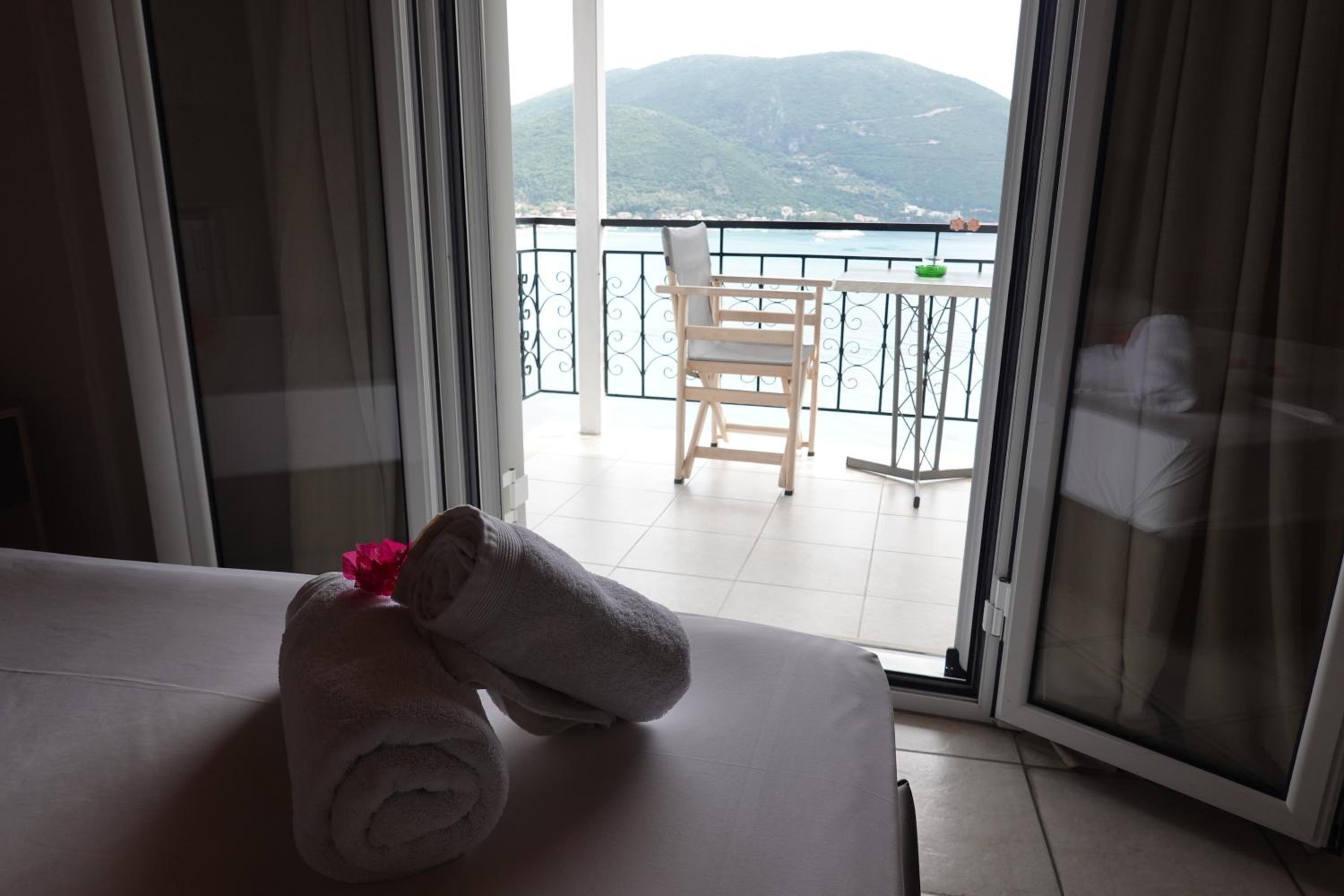 Superior Double Room with Sea View photo 3