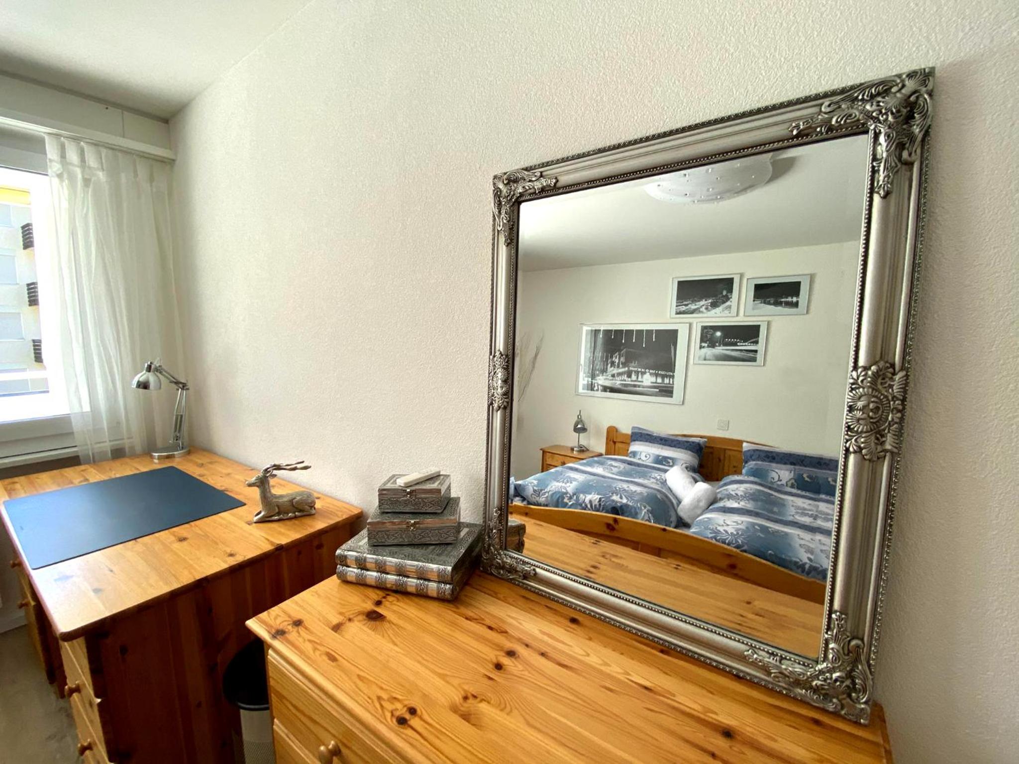 Apartment with Mountain View photo 3