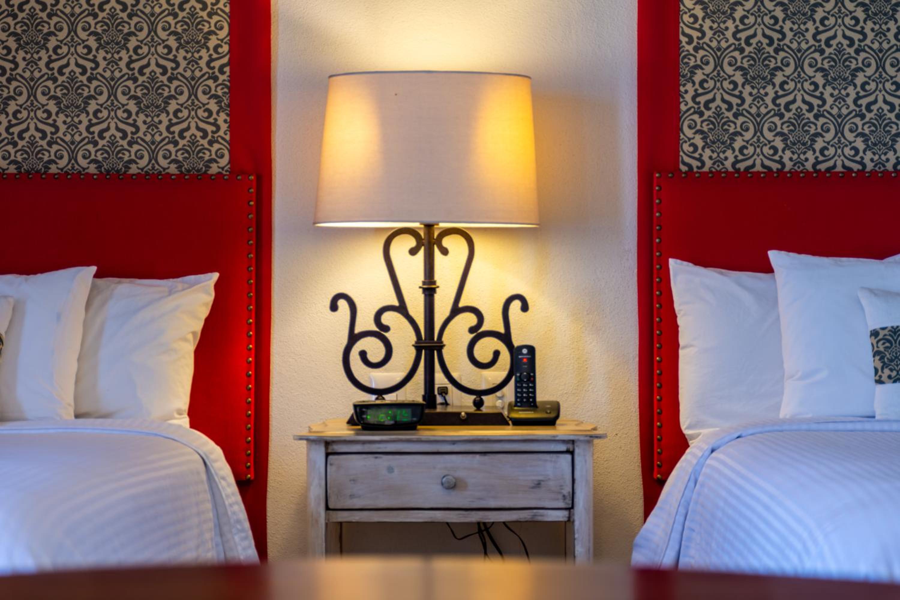 Suite with Two Double Beds - Photo 17