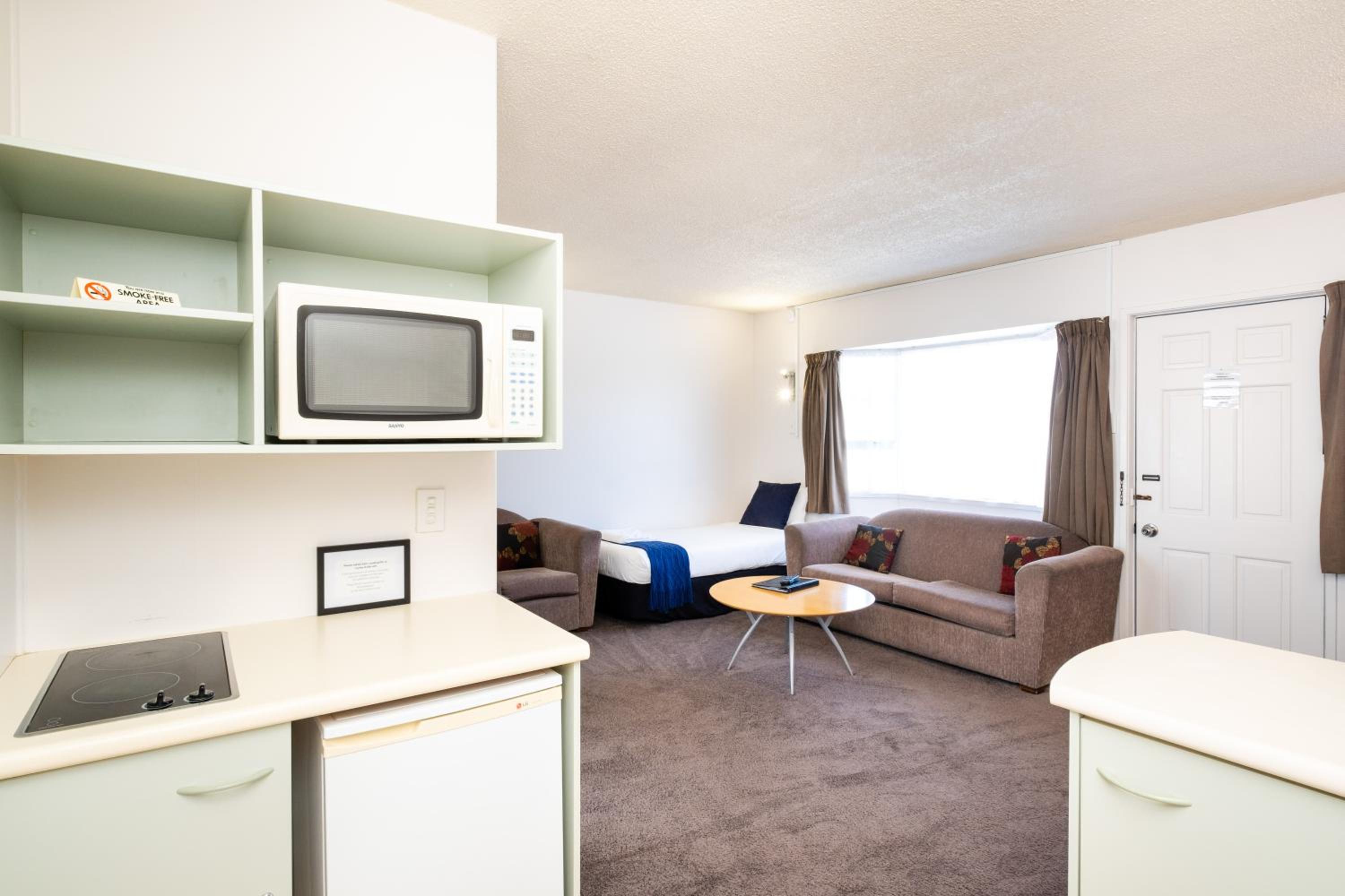Large Twin Room photo 2