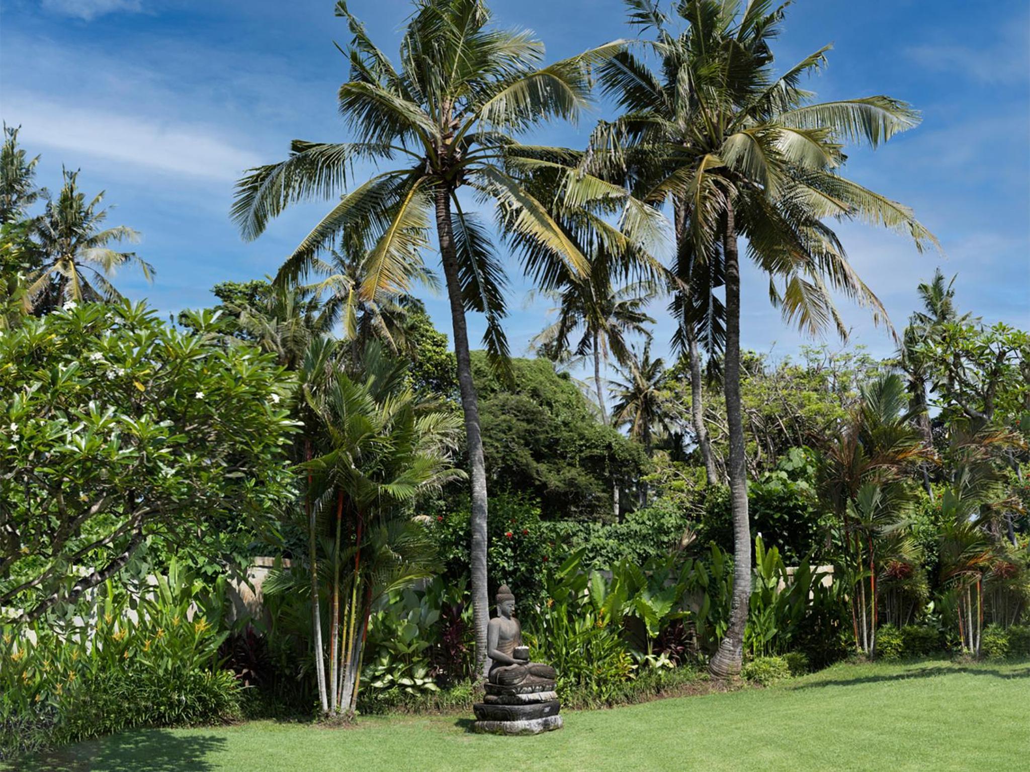 Villa with Private Pool photo 3