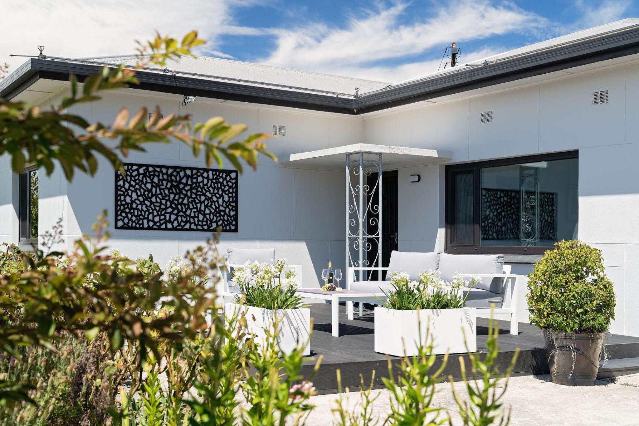 Villa photo 3