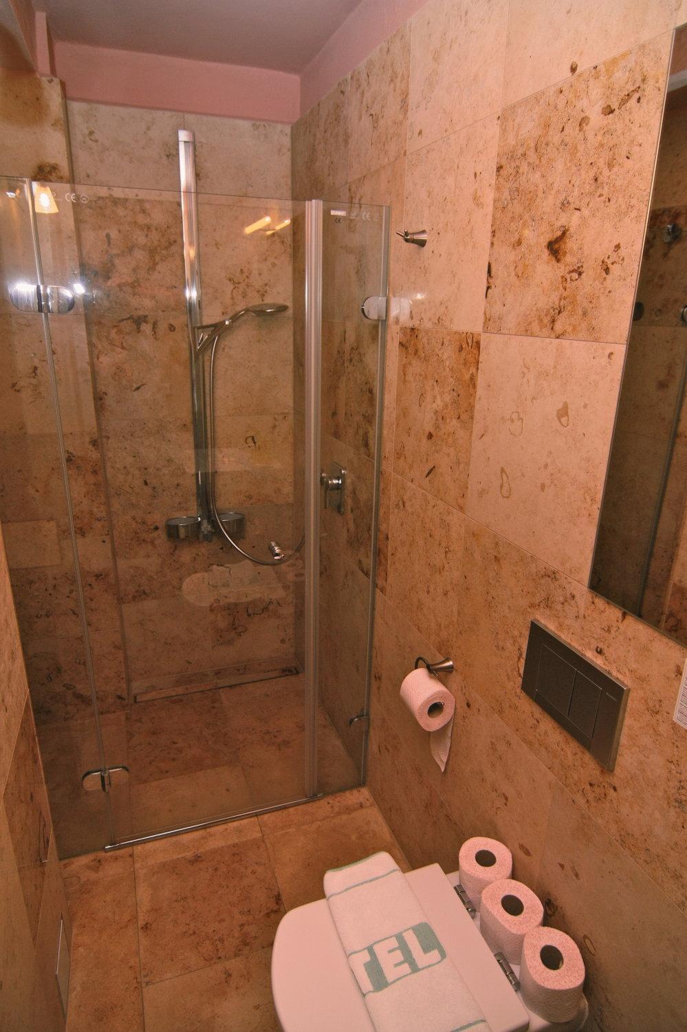 Apartment - Photo 4