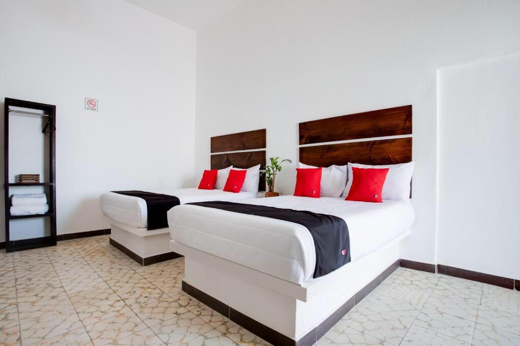 Deluxe Double Room with Two Double Beds photo 1