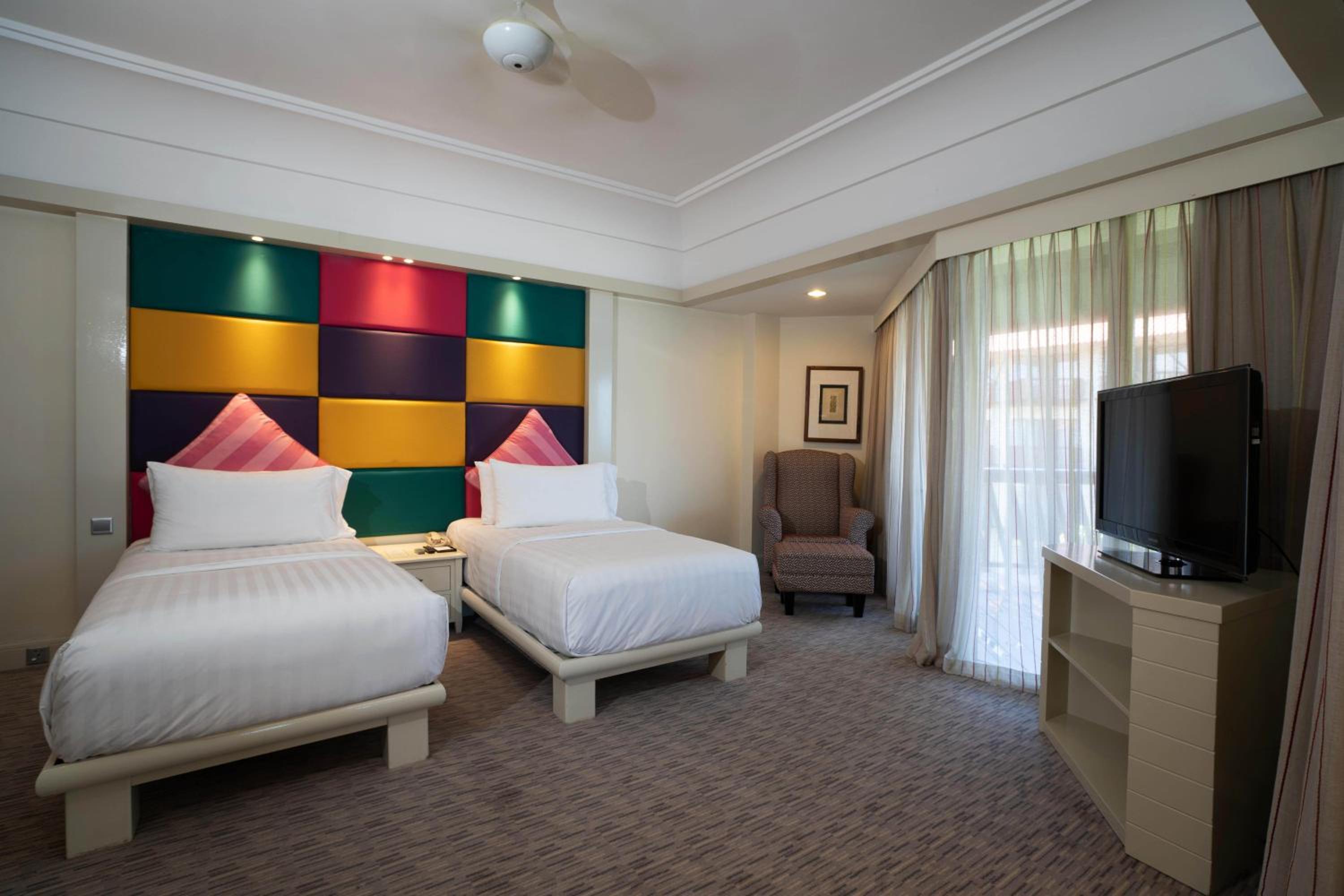 Magellan Executive Suite Twin - Photo 2