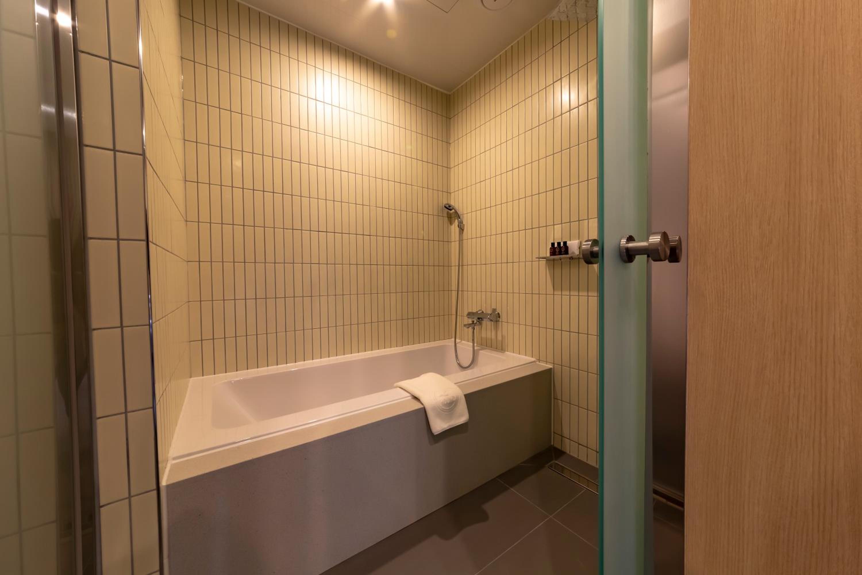 Double Room with Terrace - Photo 3