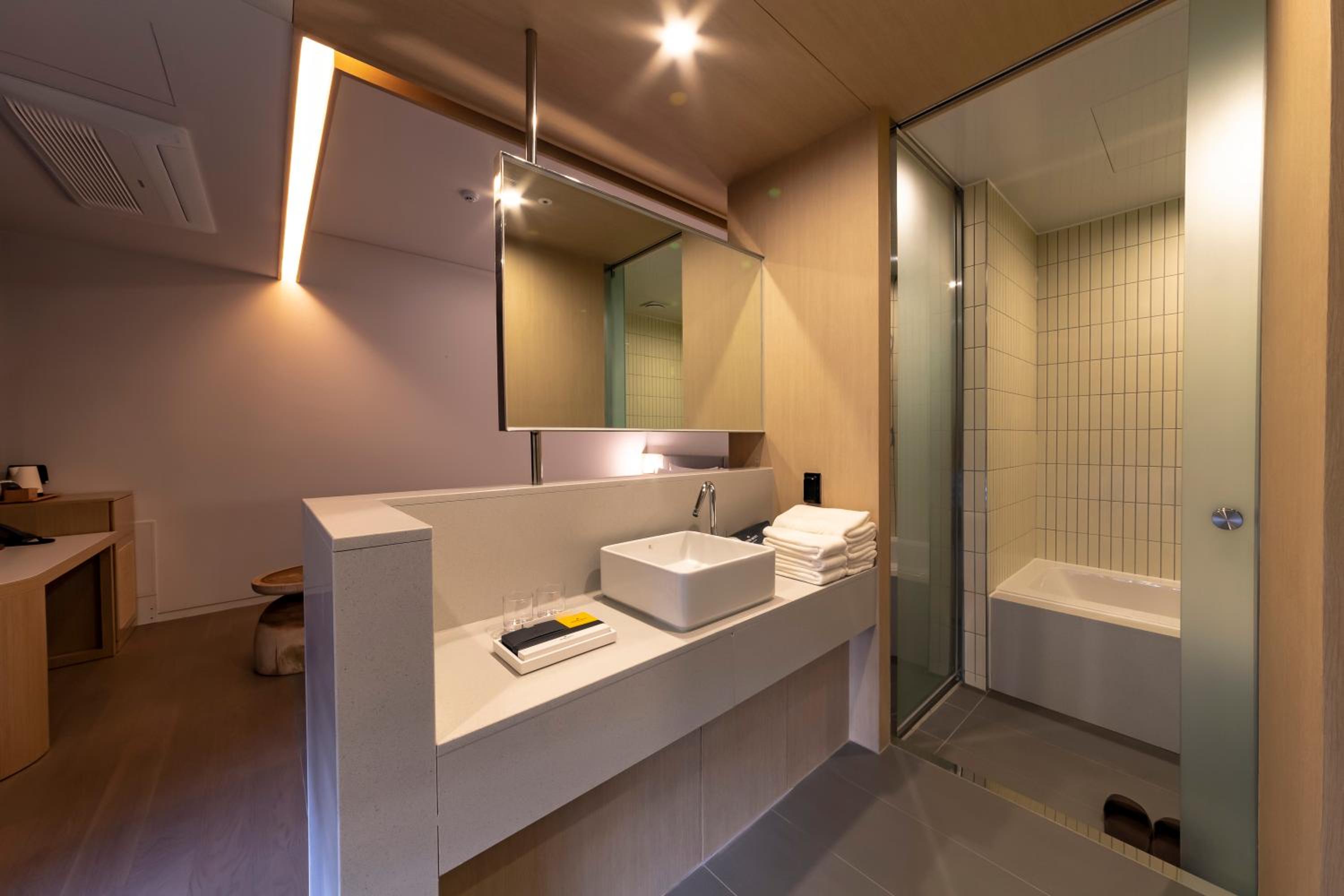 Double Room with Terrace - Photo 4