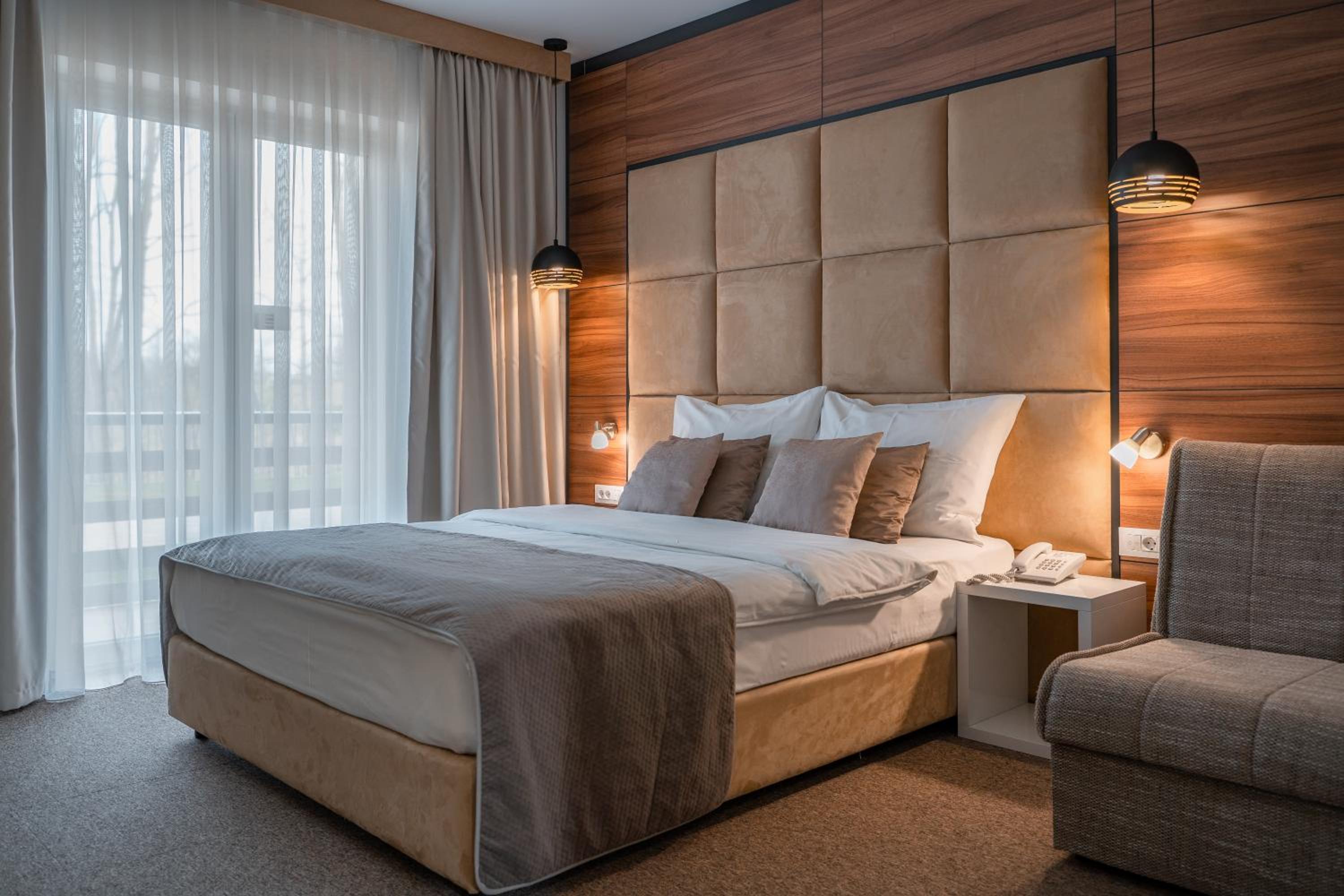 Deluxe Double or Twin Room with Balcony