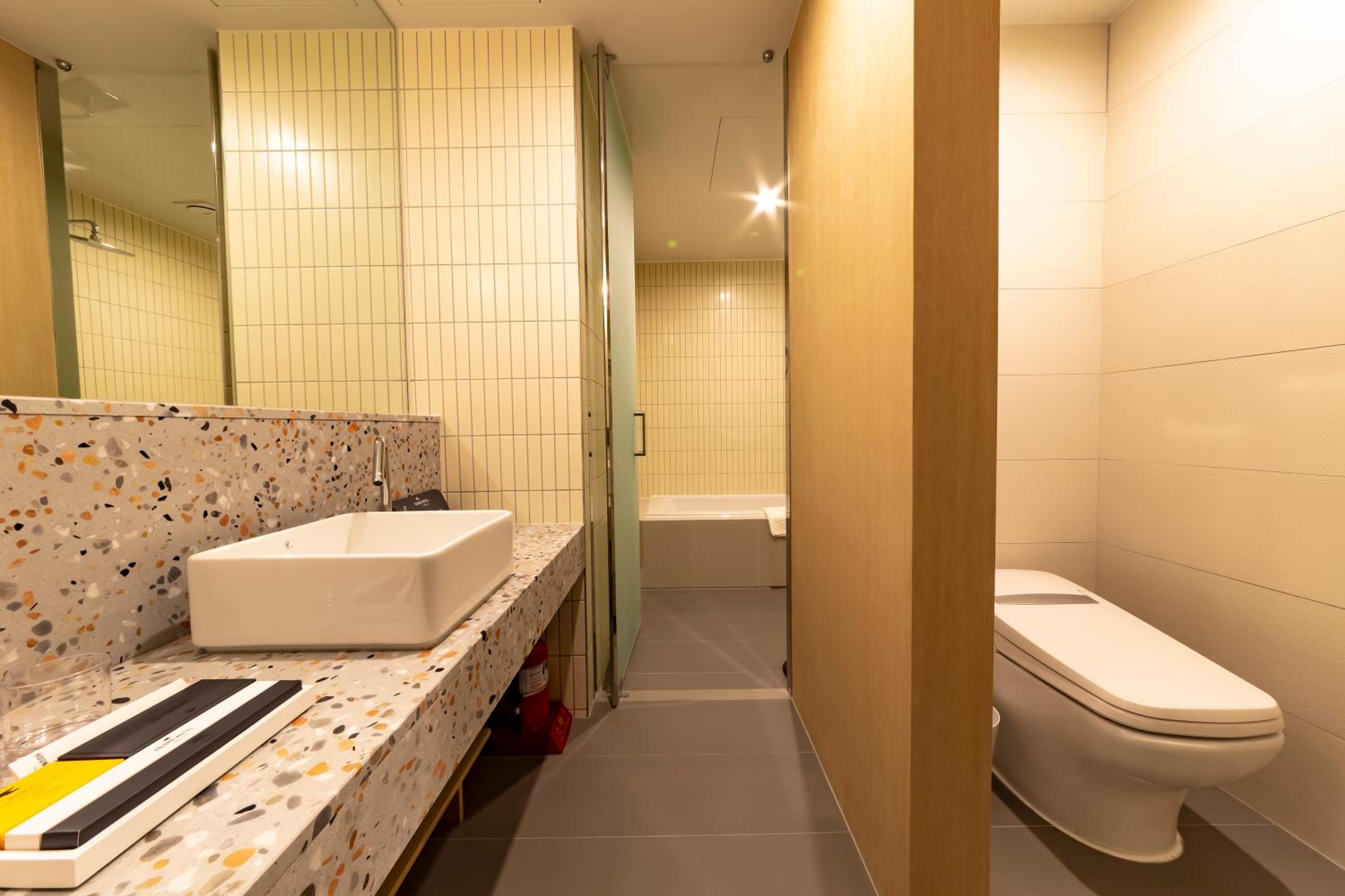 Signature Double Room - Photo 4