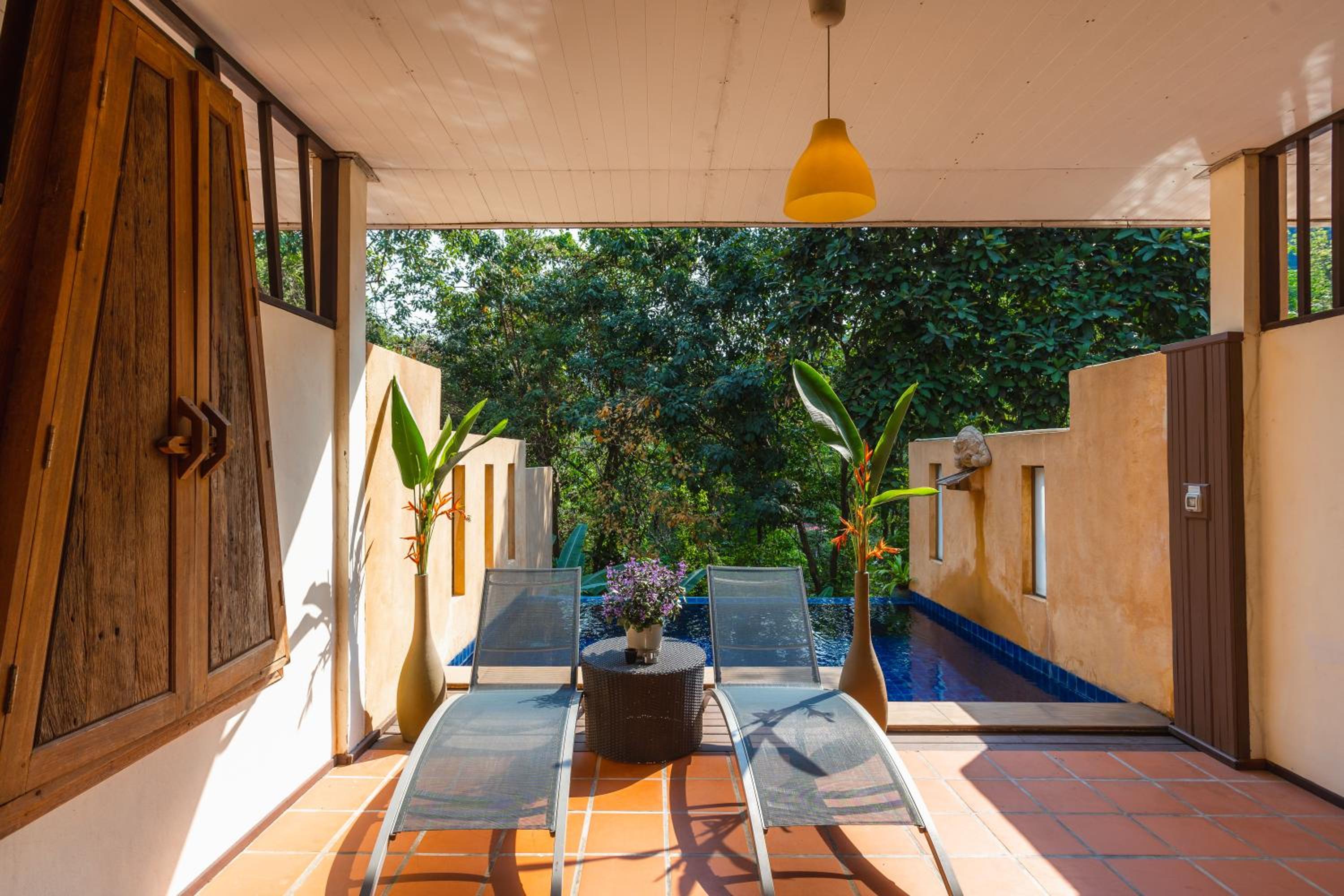 Deluxe Double Room with Private Pool - Photo 3