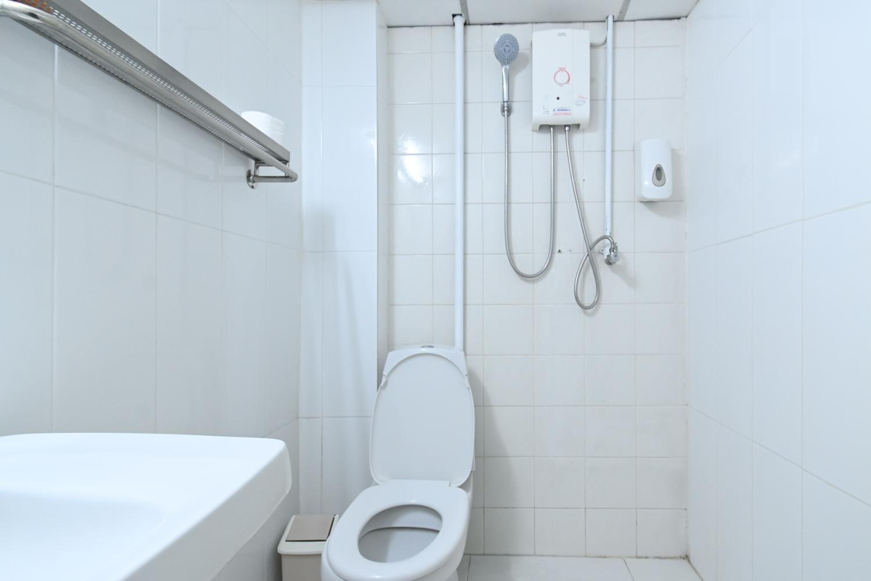 Single Room photo 3