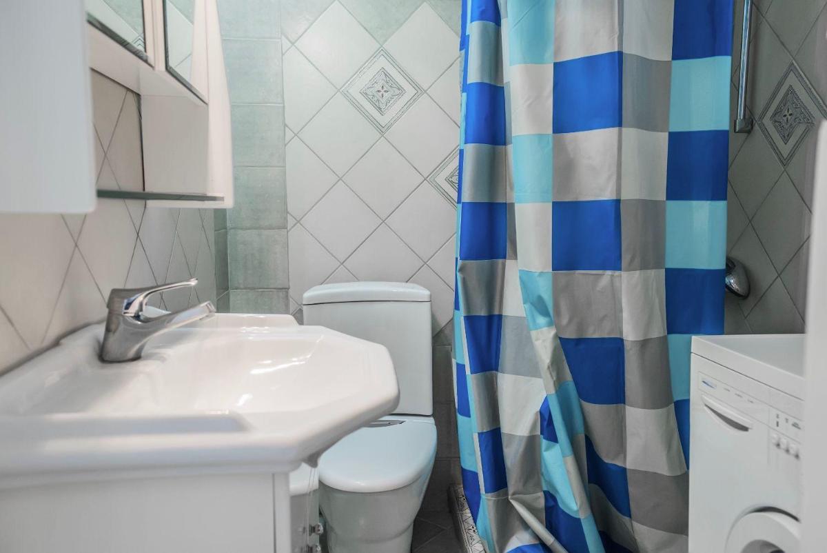 One-Bedroom House photo 3