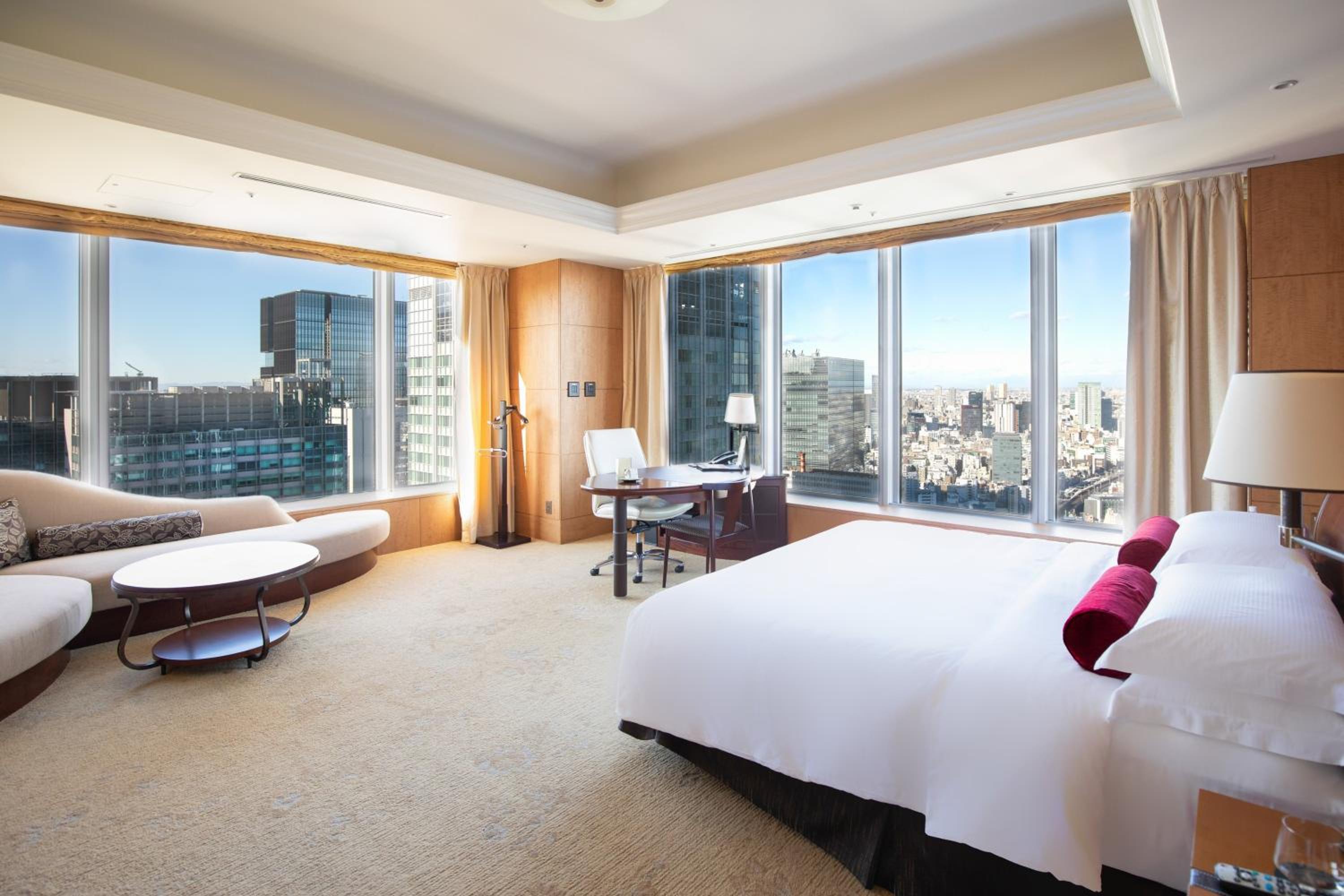 Premier King Room