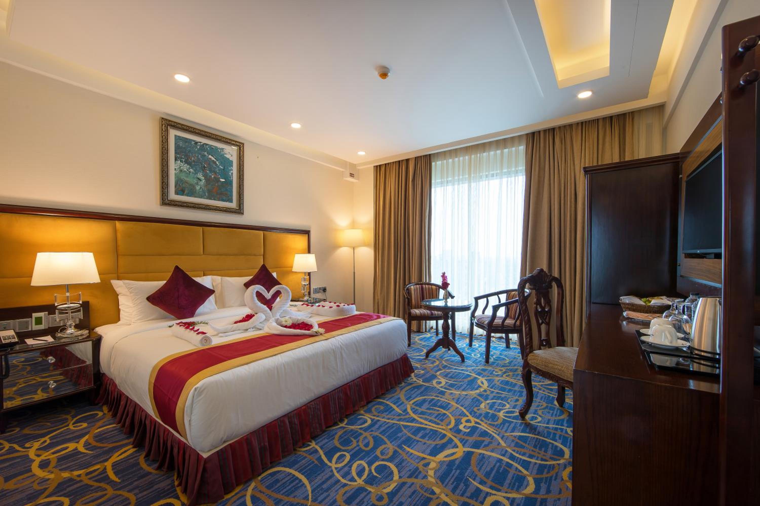 Deluxe Suite photo 1