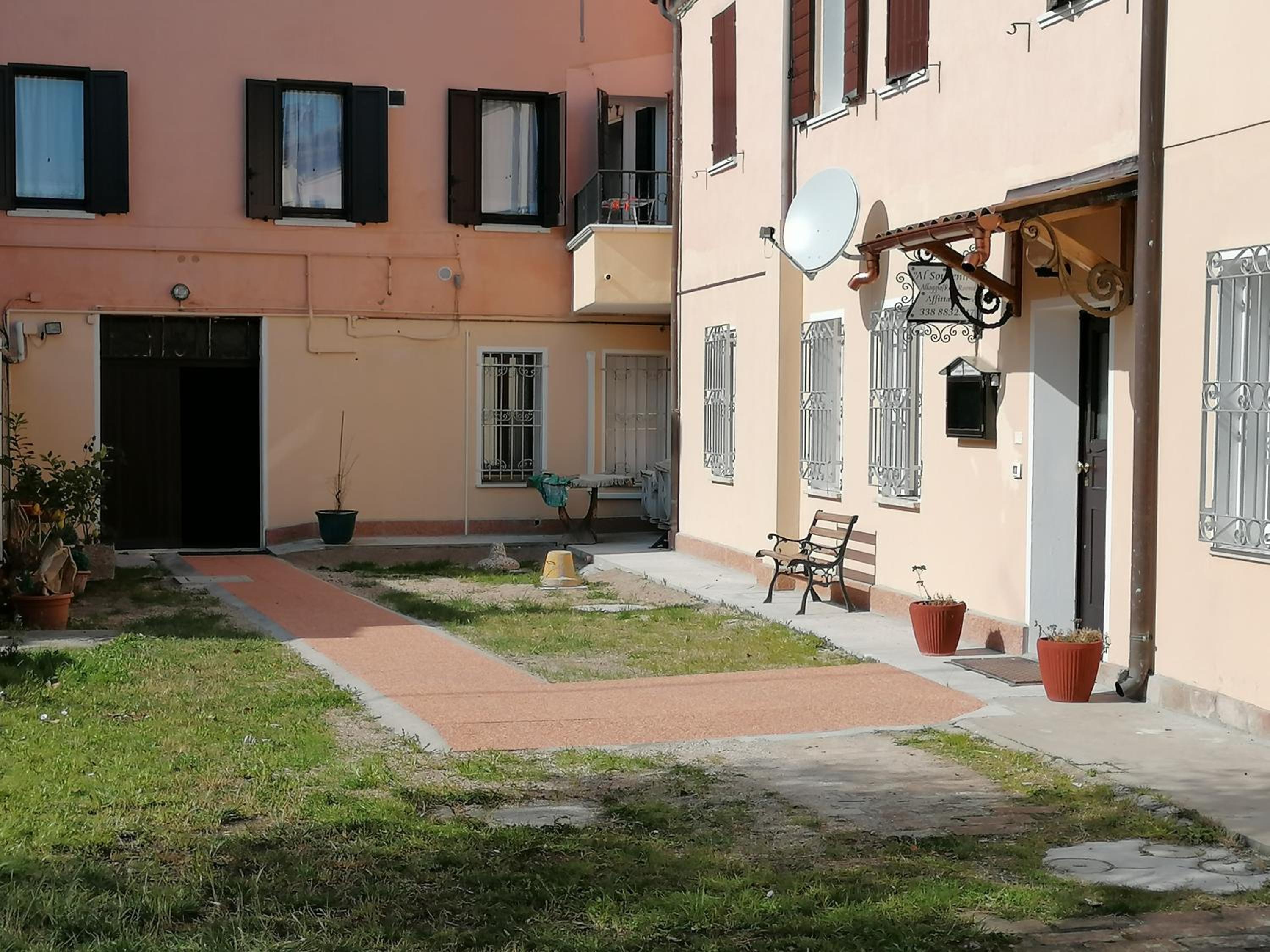 Double Room - Photo 3