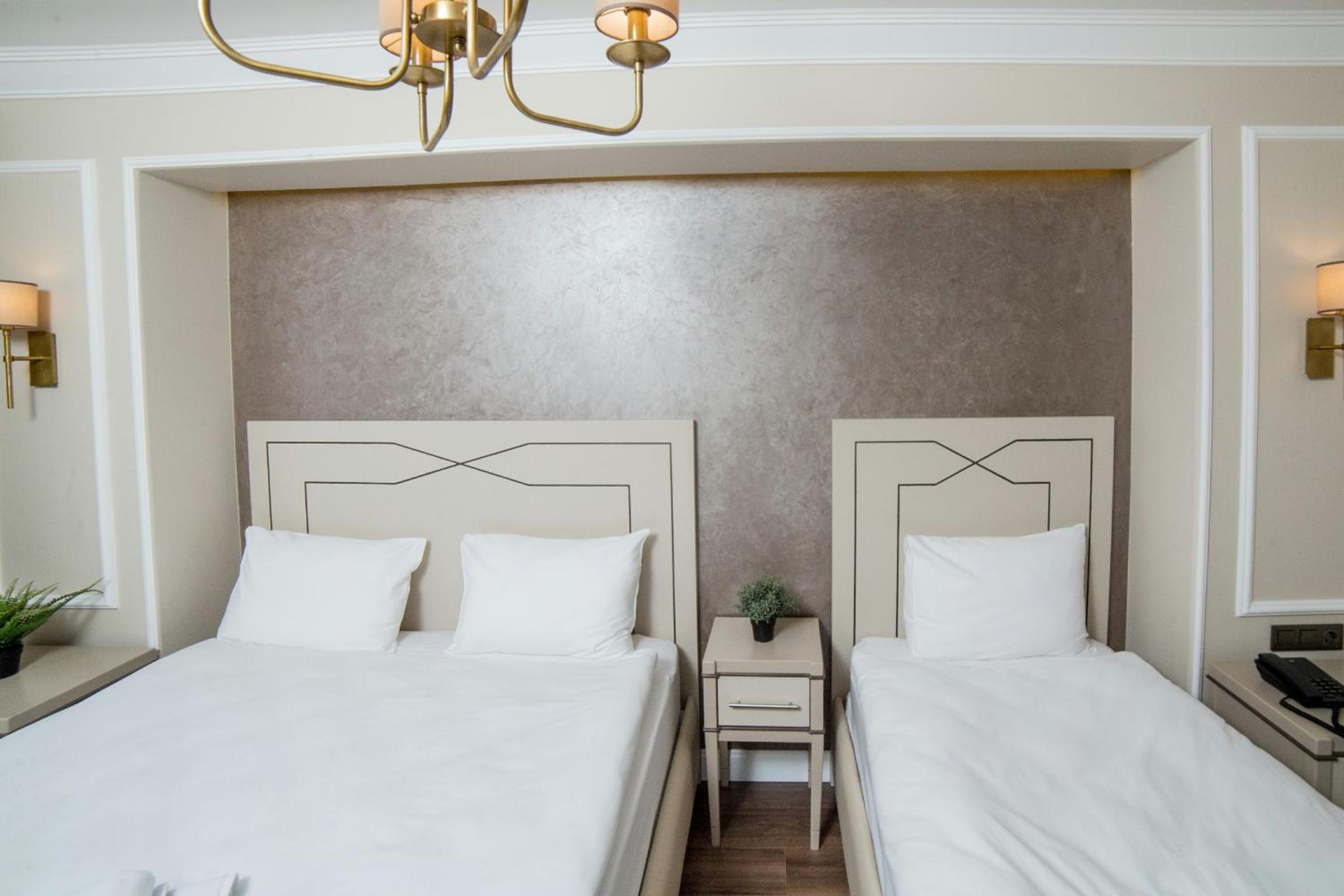 Deluxe Triple Room photo 3