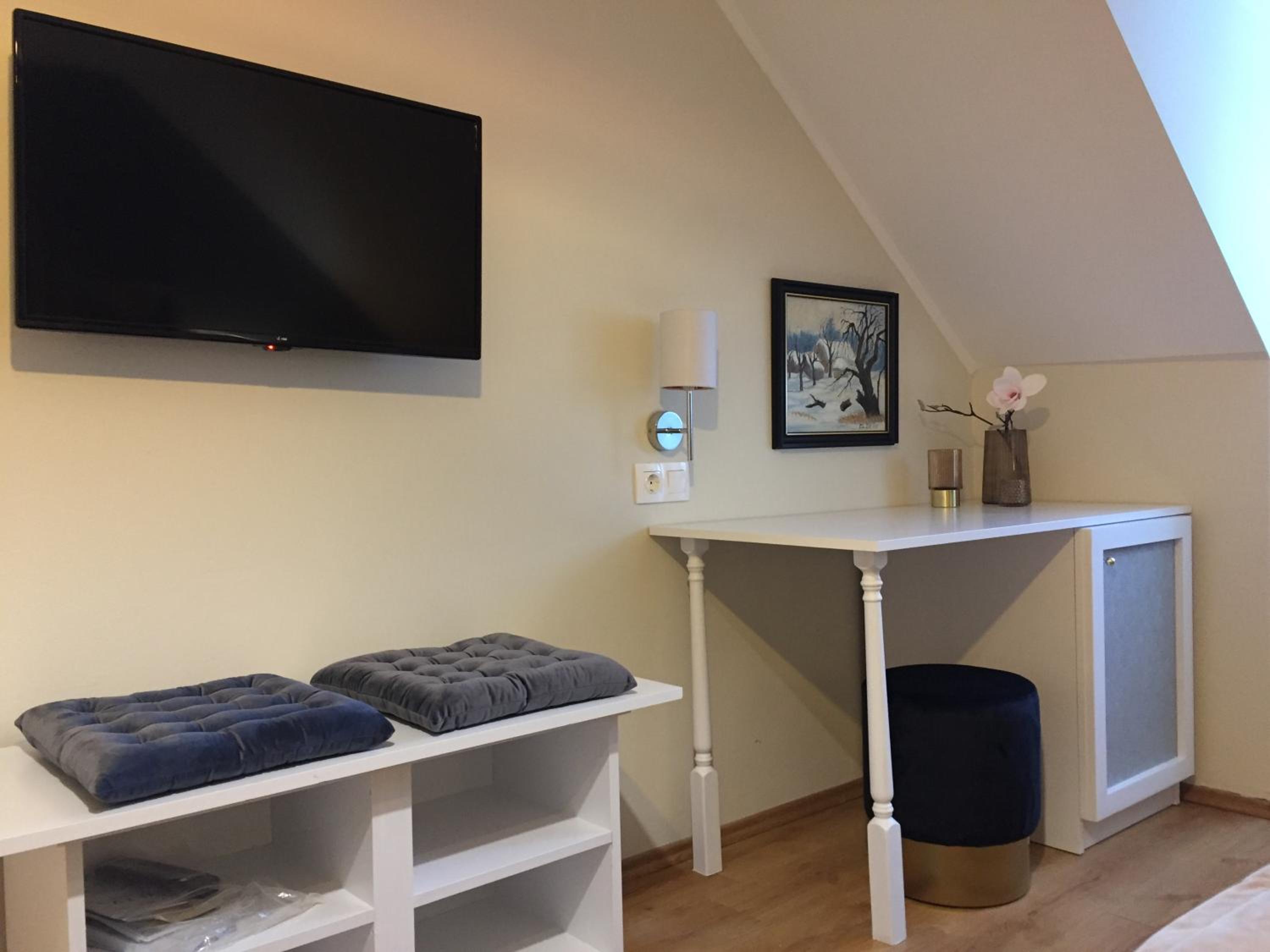 Large Twin Room photo 2