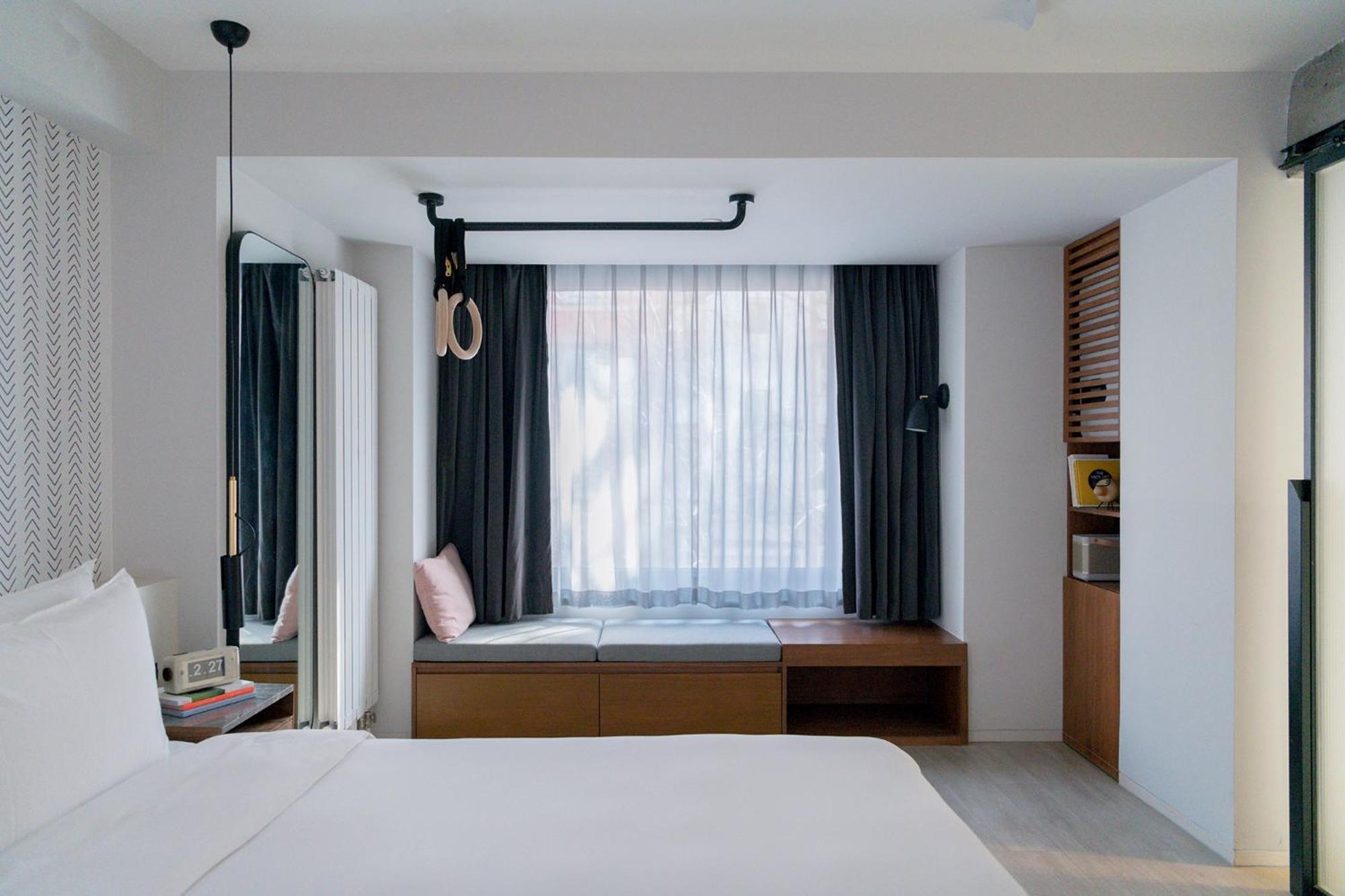 Suite - Photo 4