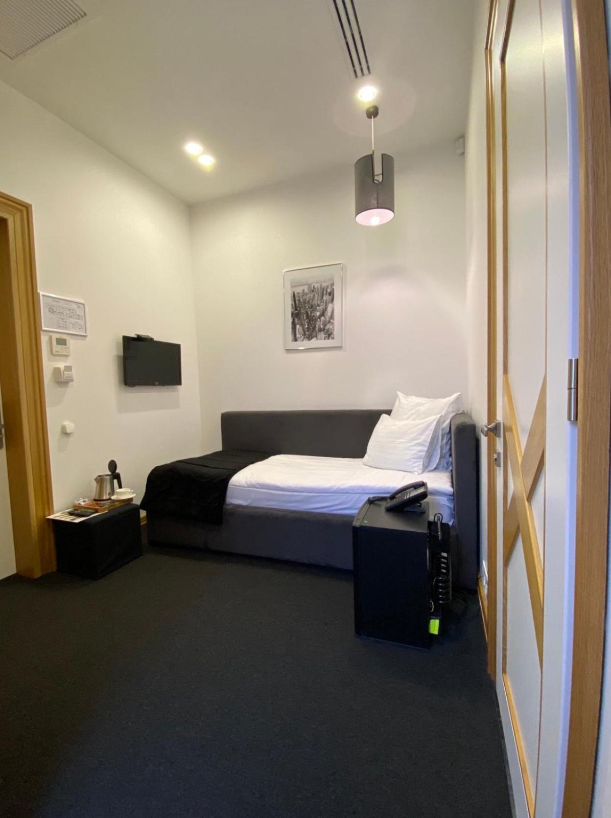 Single Room photo 1