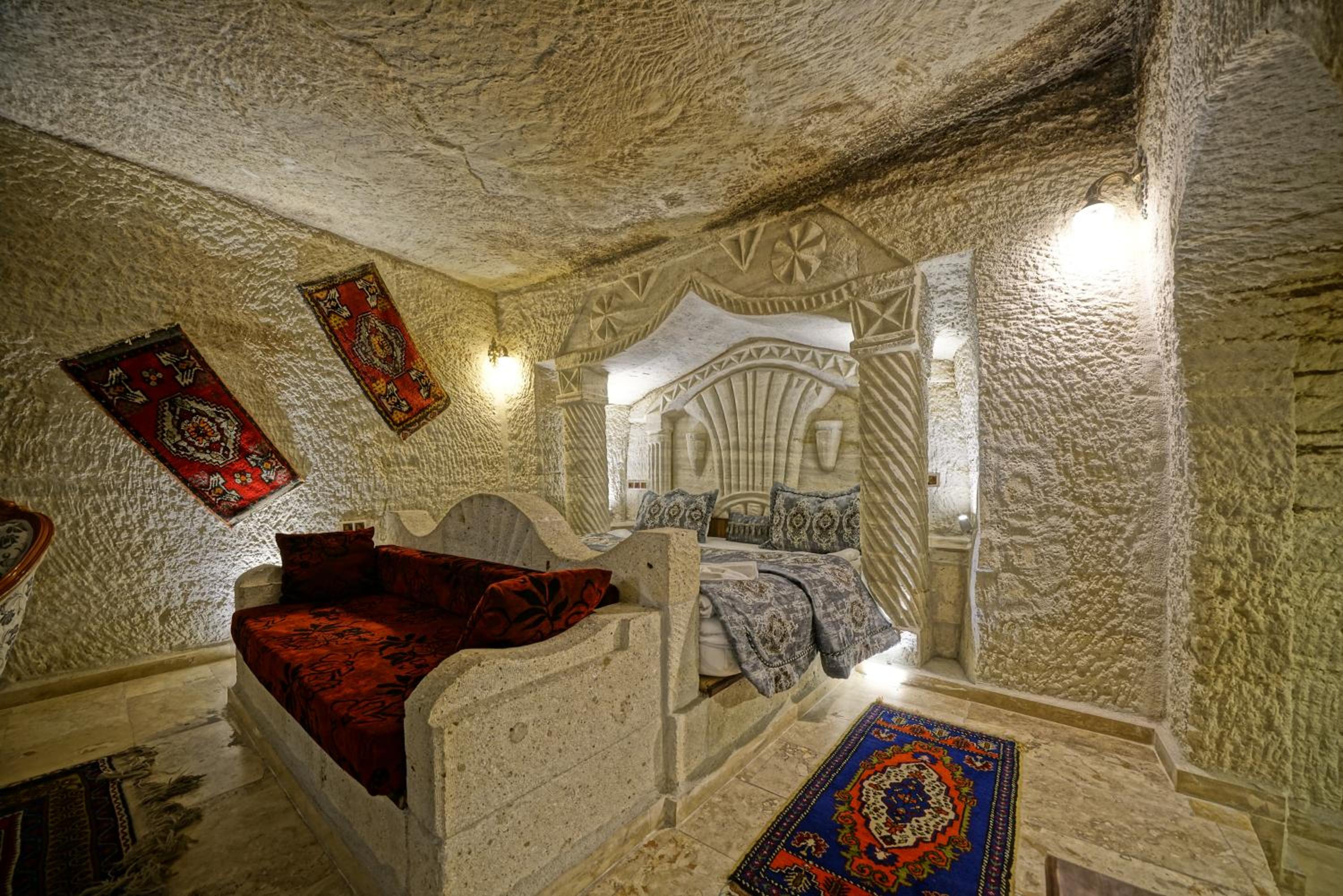 Deluxe Cave Room - Photo 5