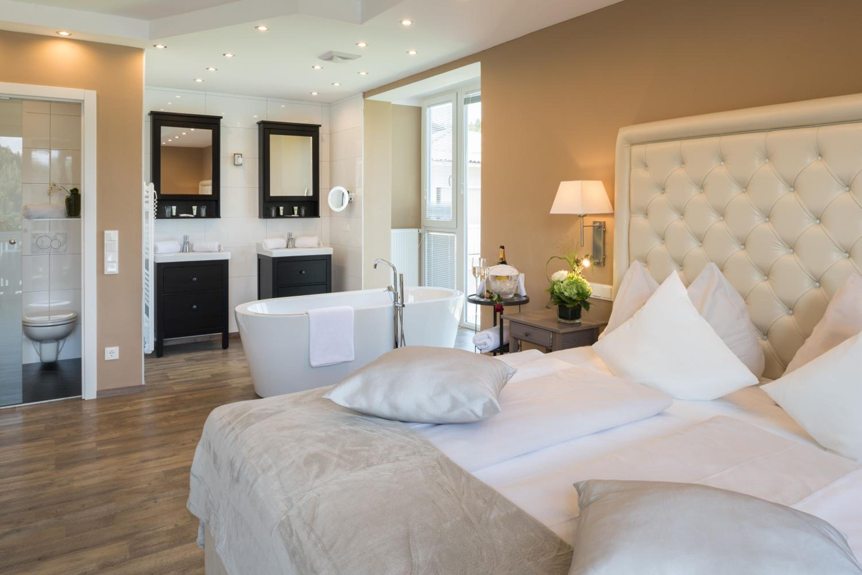 Double Room with Balcony and Panoramic View photo 1