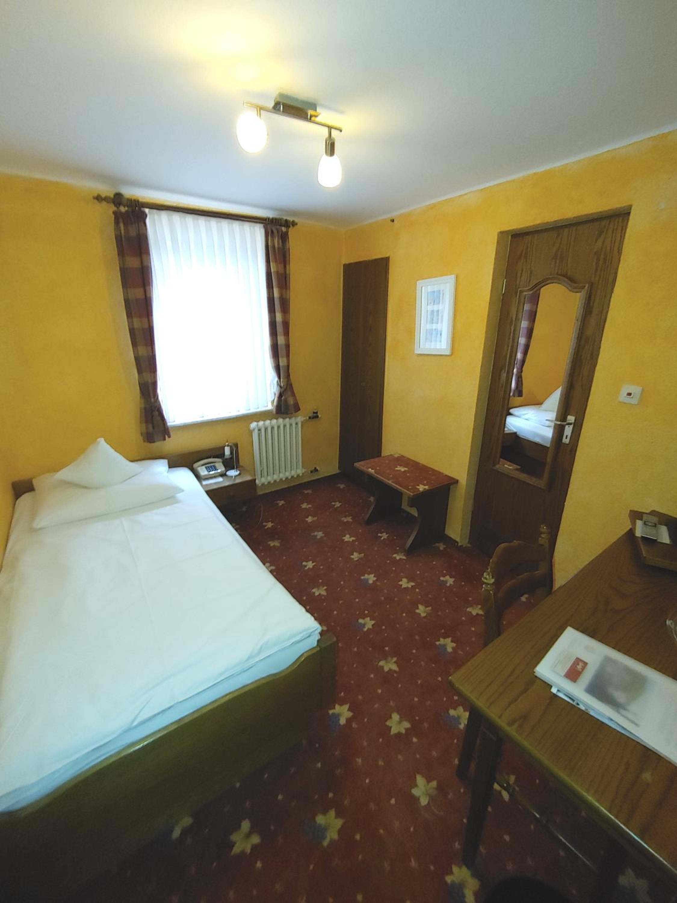 Budget Single Room photo 1
