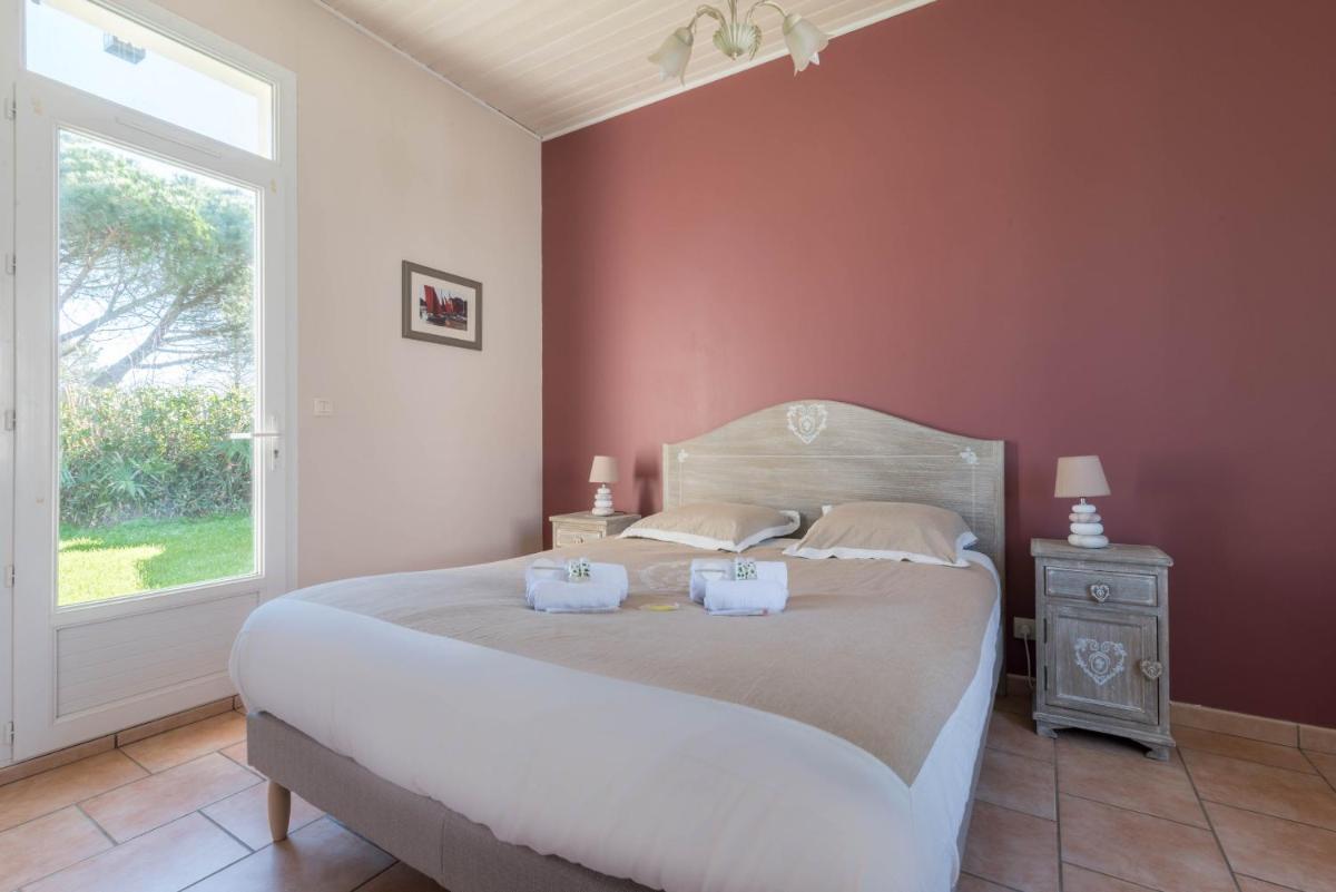 One-Bedroom House photo 3