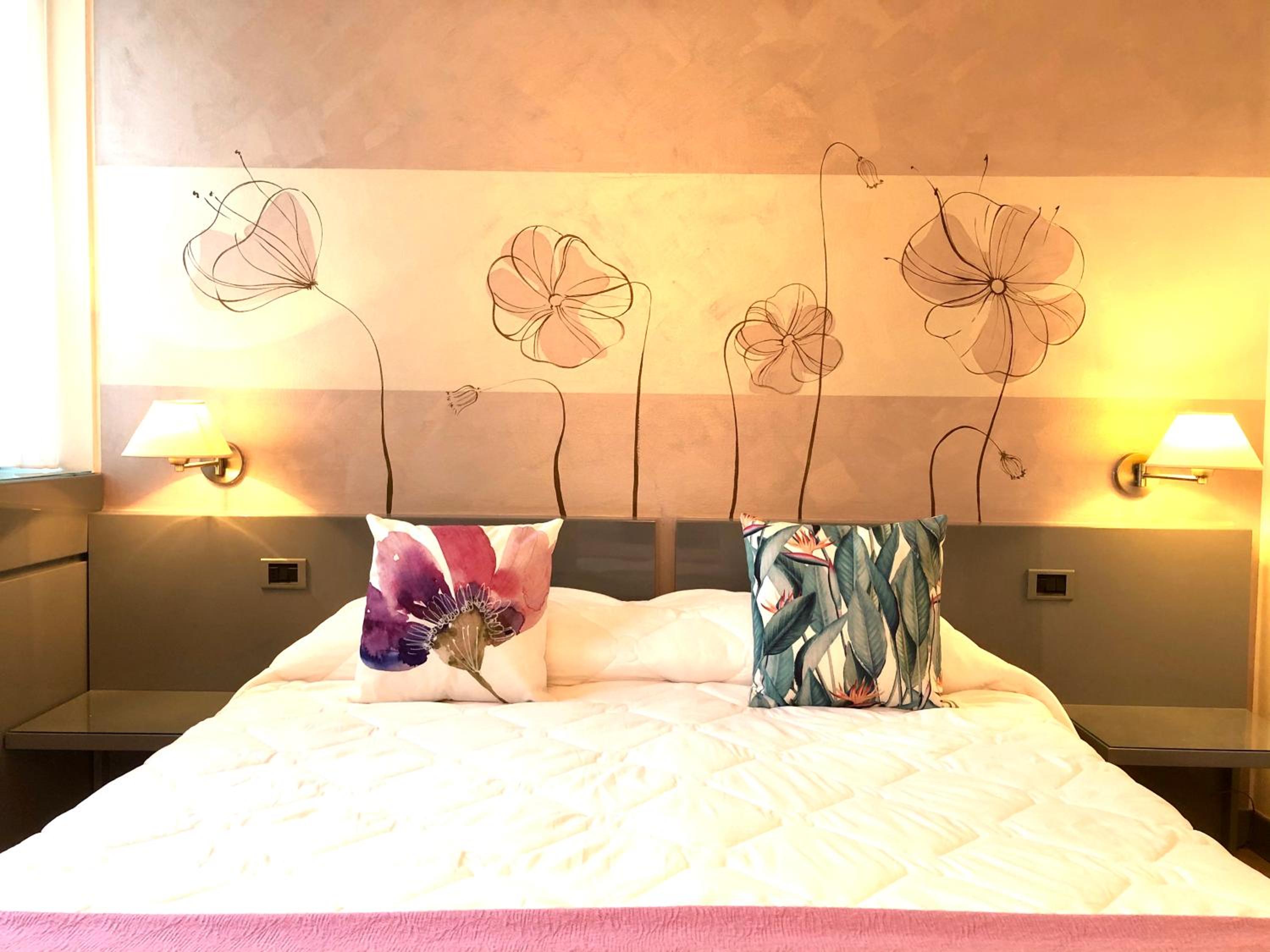 Double Room - Photo 8