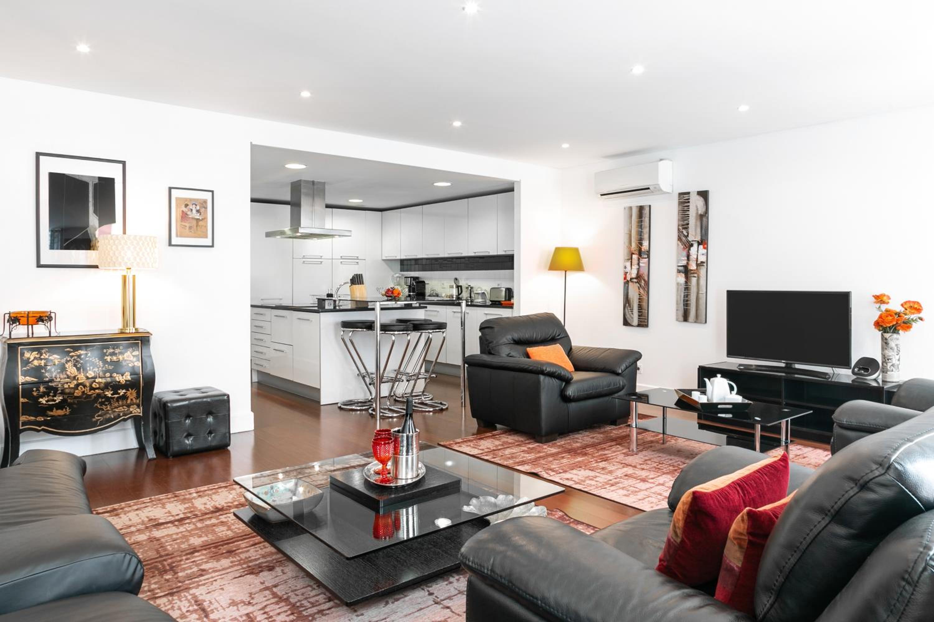 Superior Three-Bedroom Apartment