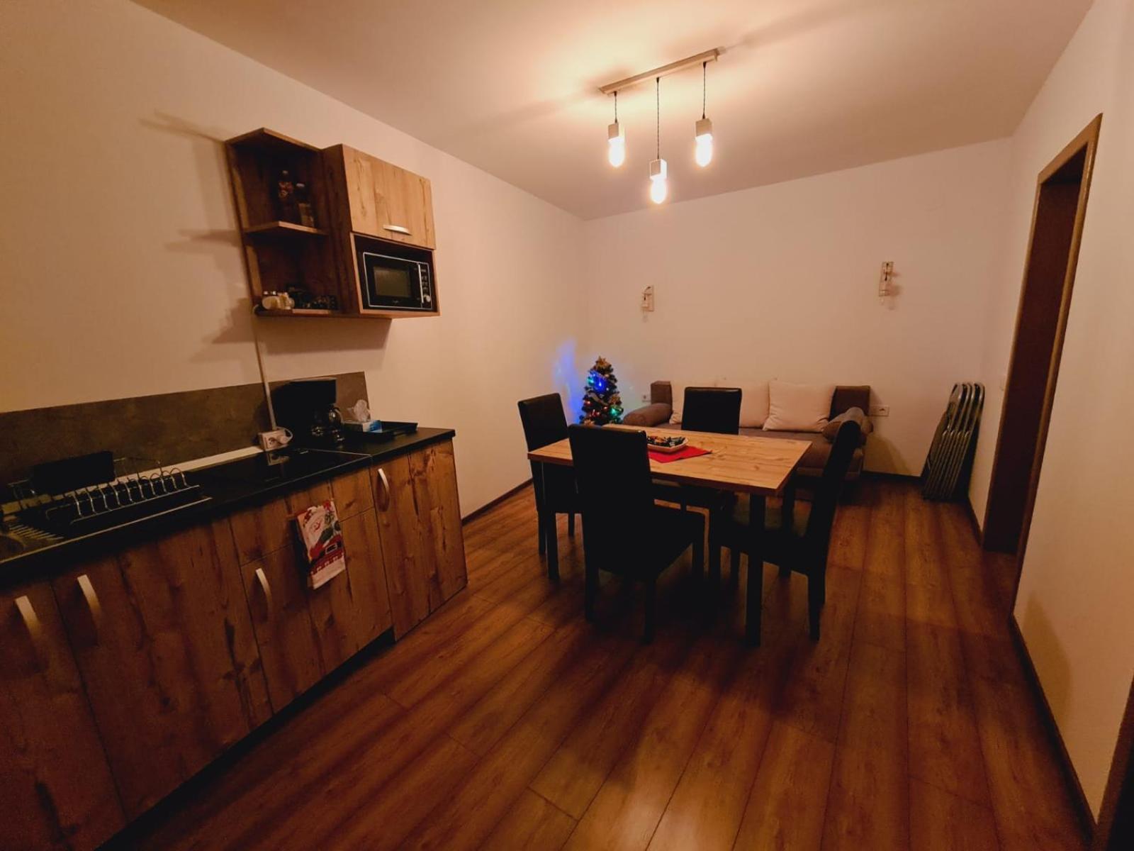 One-Bedroom Apartment - Photo 13