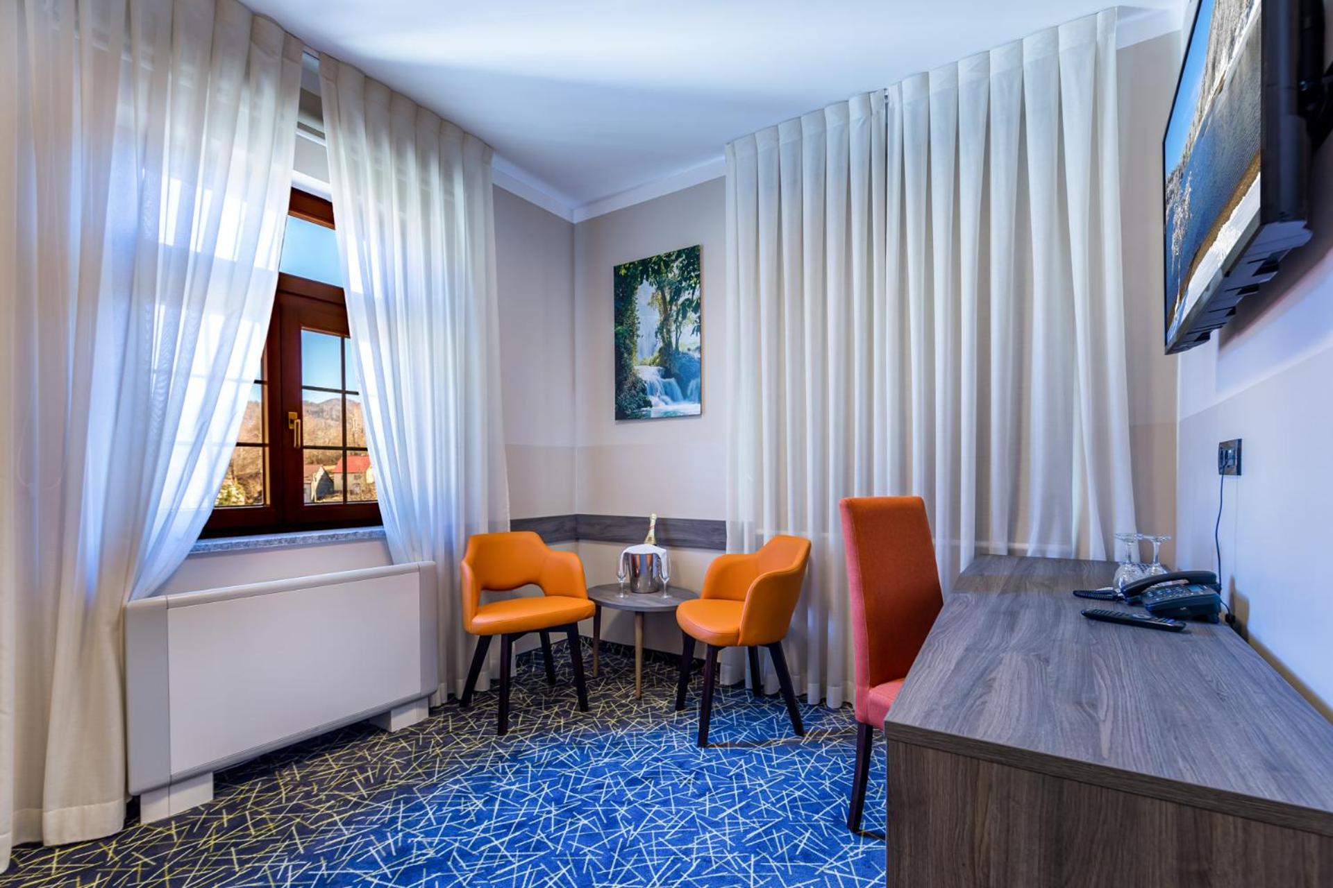 Superior Triple Room - Photo 4
