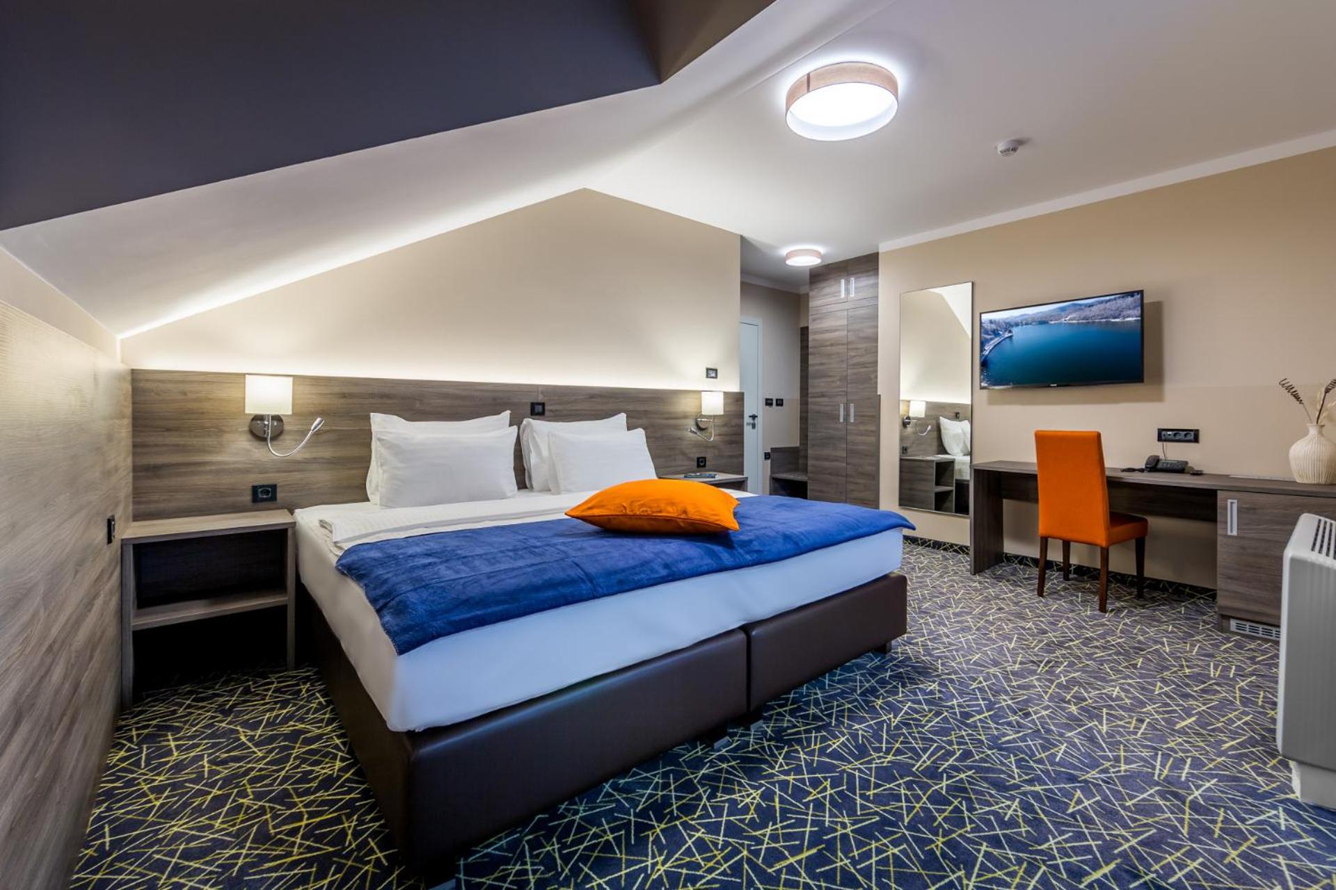 Superior Double or Twin Room - Photo 1