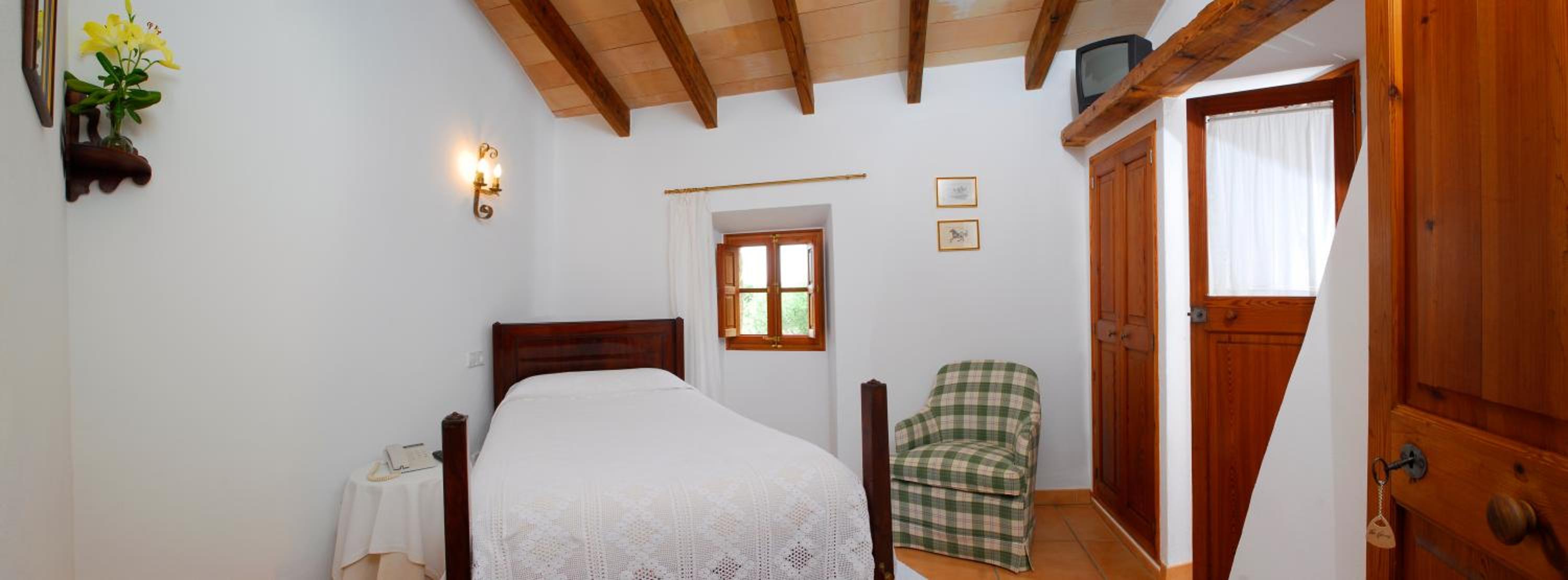 Single Room photo 3