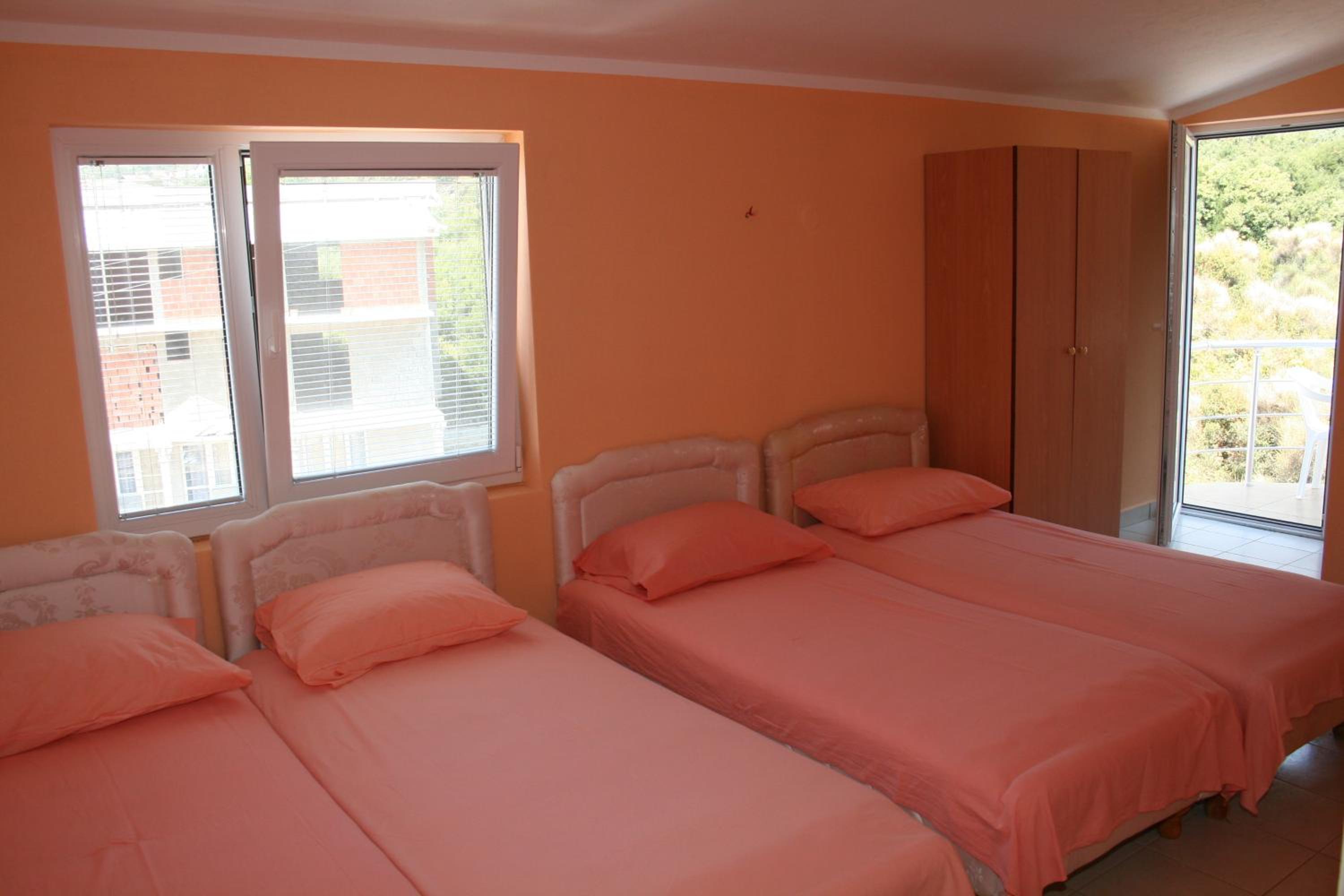 Studio with Balcony (4 Adults)