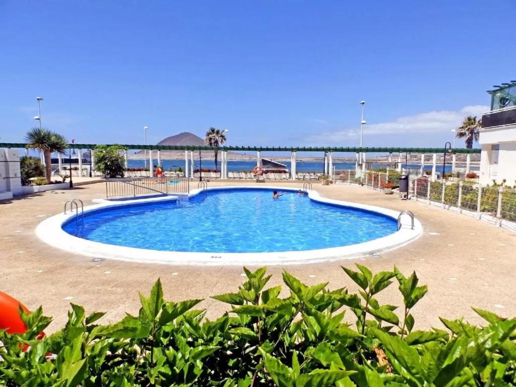 Apartment with Sea View photo 3