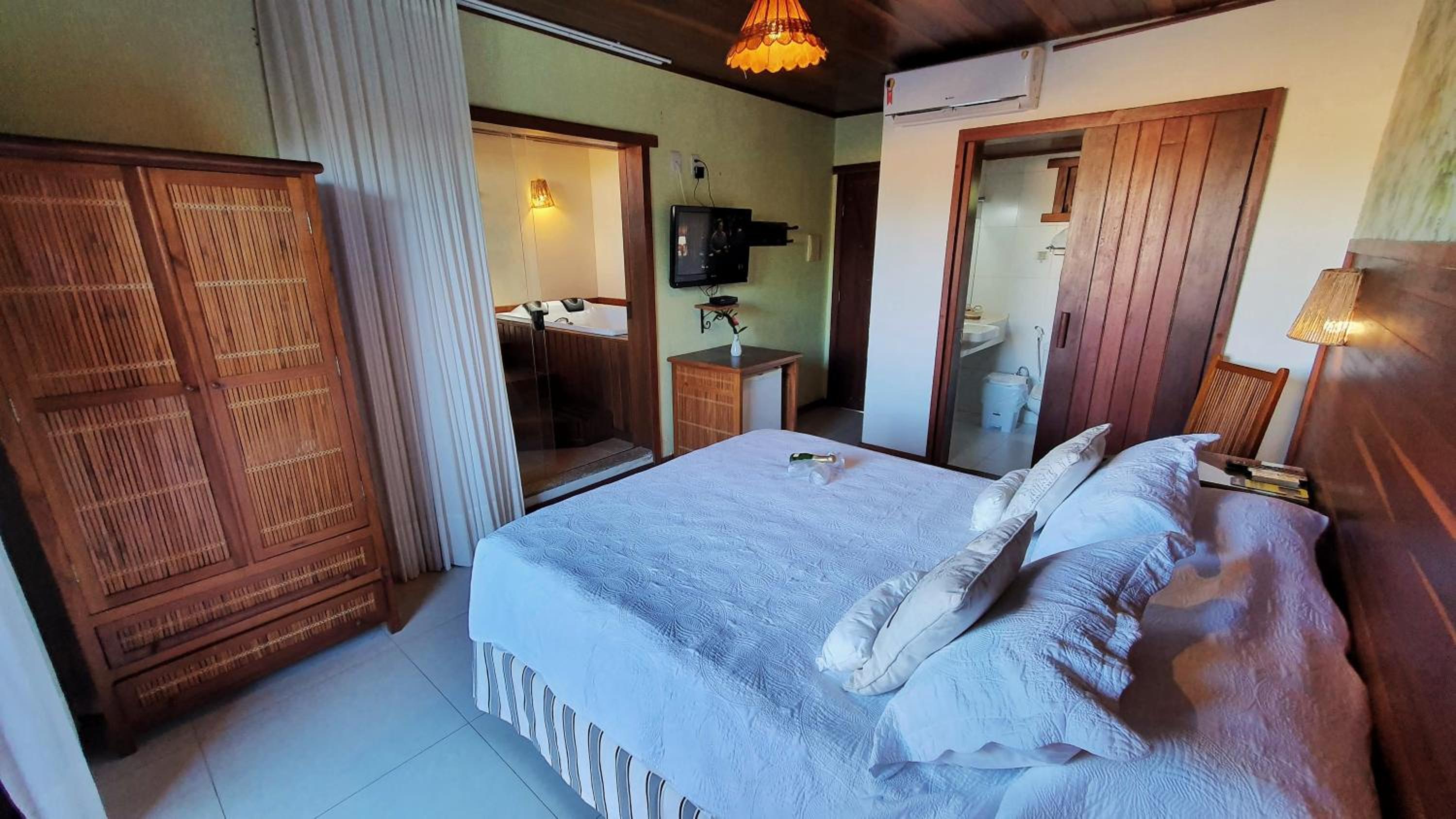 Suite with Spa Bath (2 Adults)