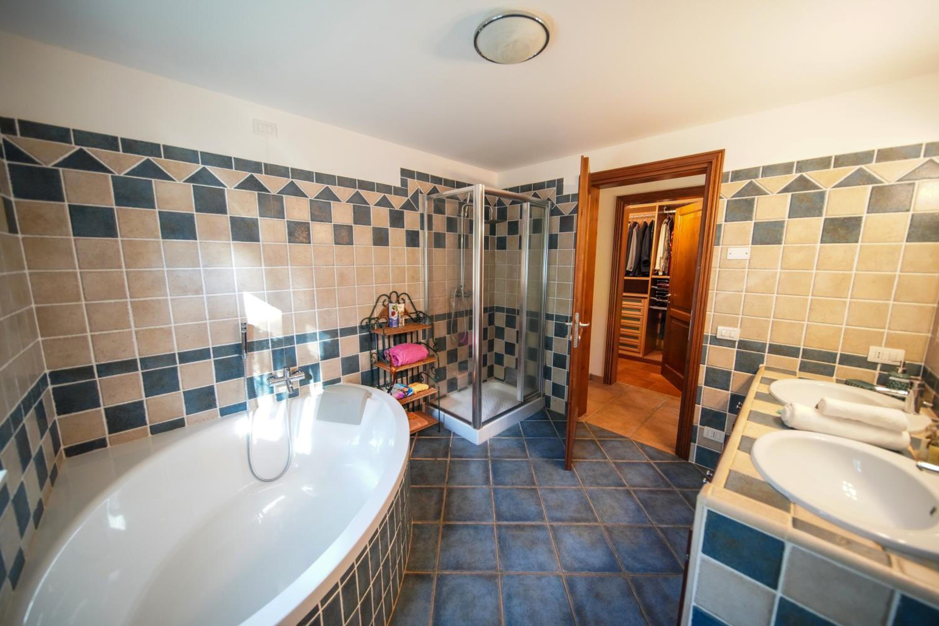 Double Room with Pool View photo 2