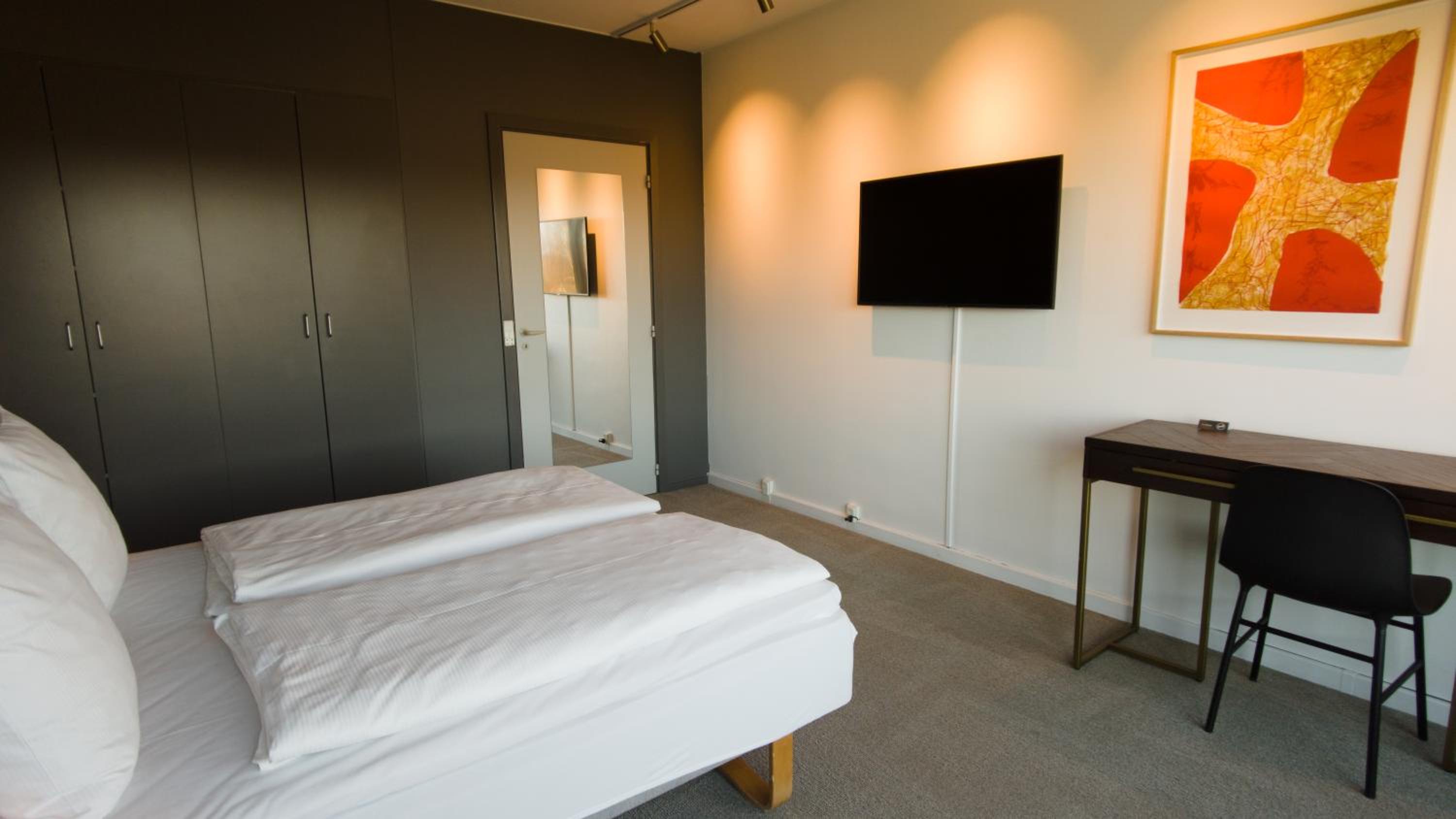 Standard Twin Room - Photo 1